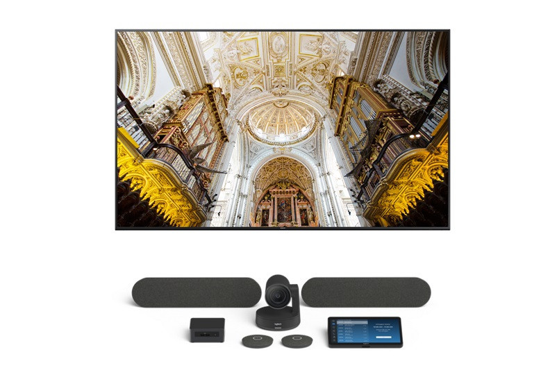 Samsung QM85N + Logitech Tap pour Zoom - Grandes salles