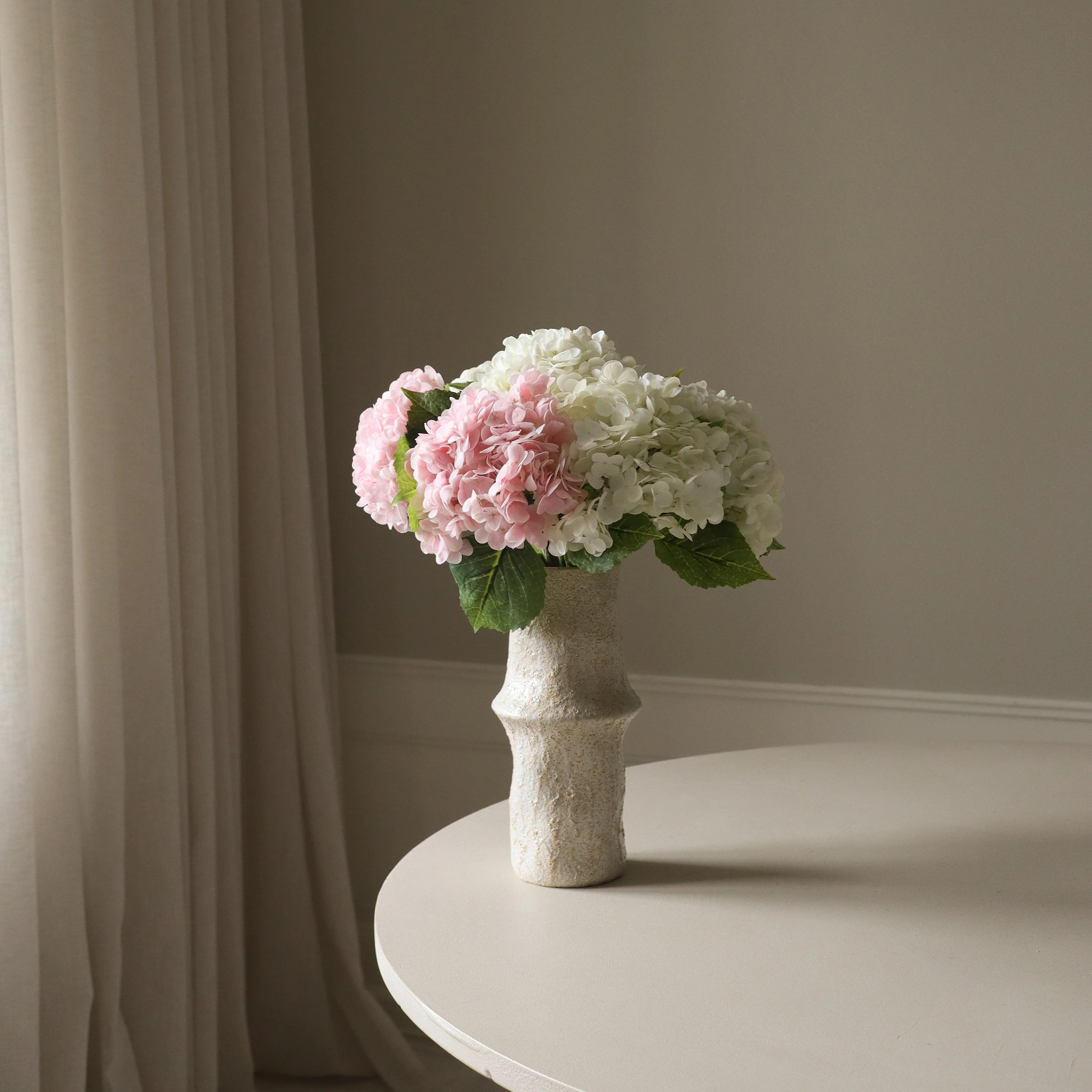 Botane-Pink-White-Hydrangea-Bouquet-Kunstblumenstrauss