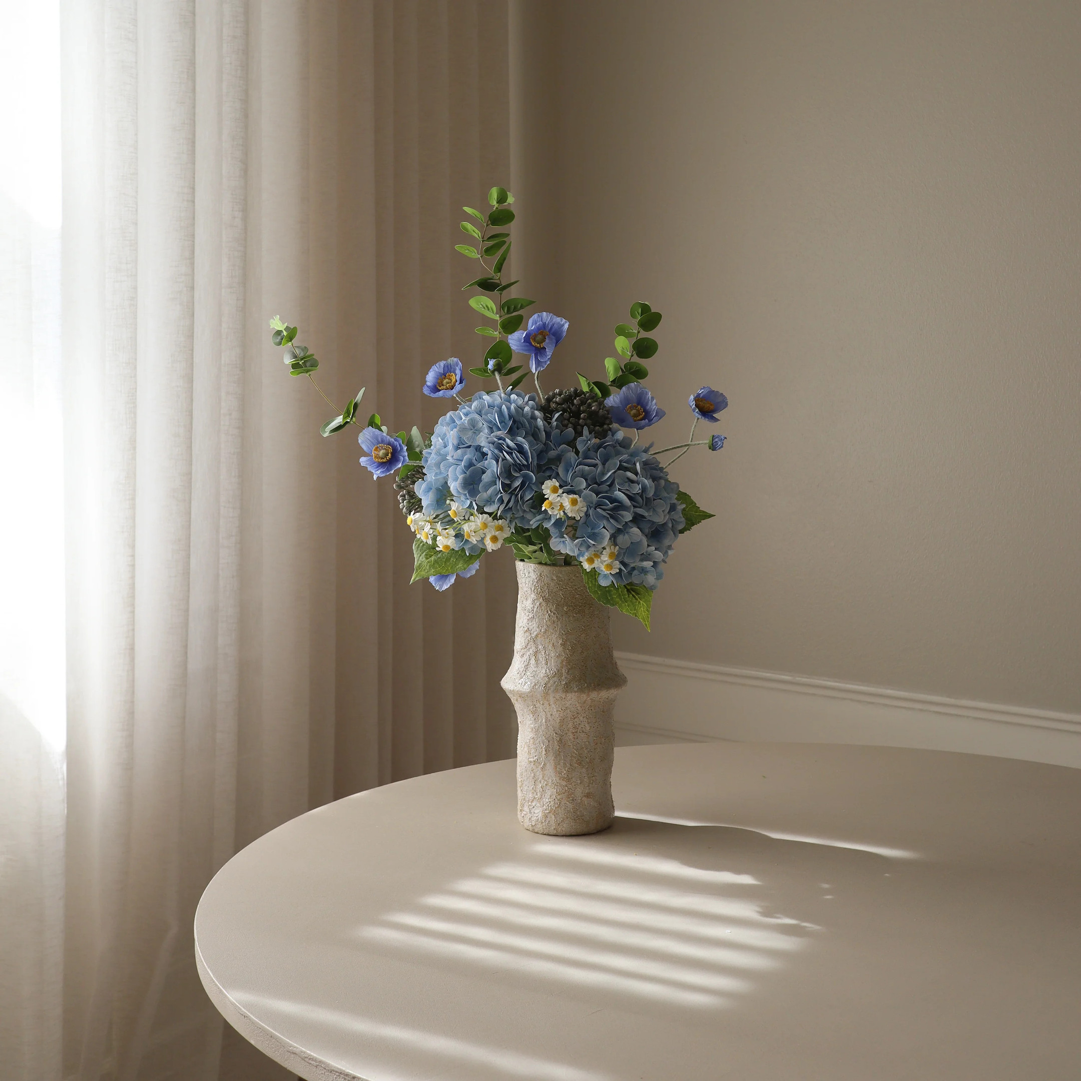 Botane-Barbie-Blue-Bliss-Kunstblumenstrauss