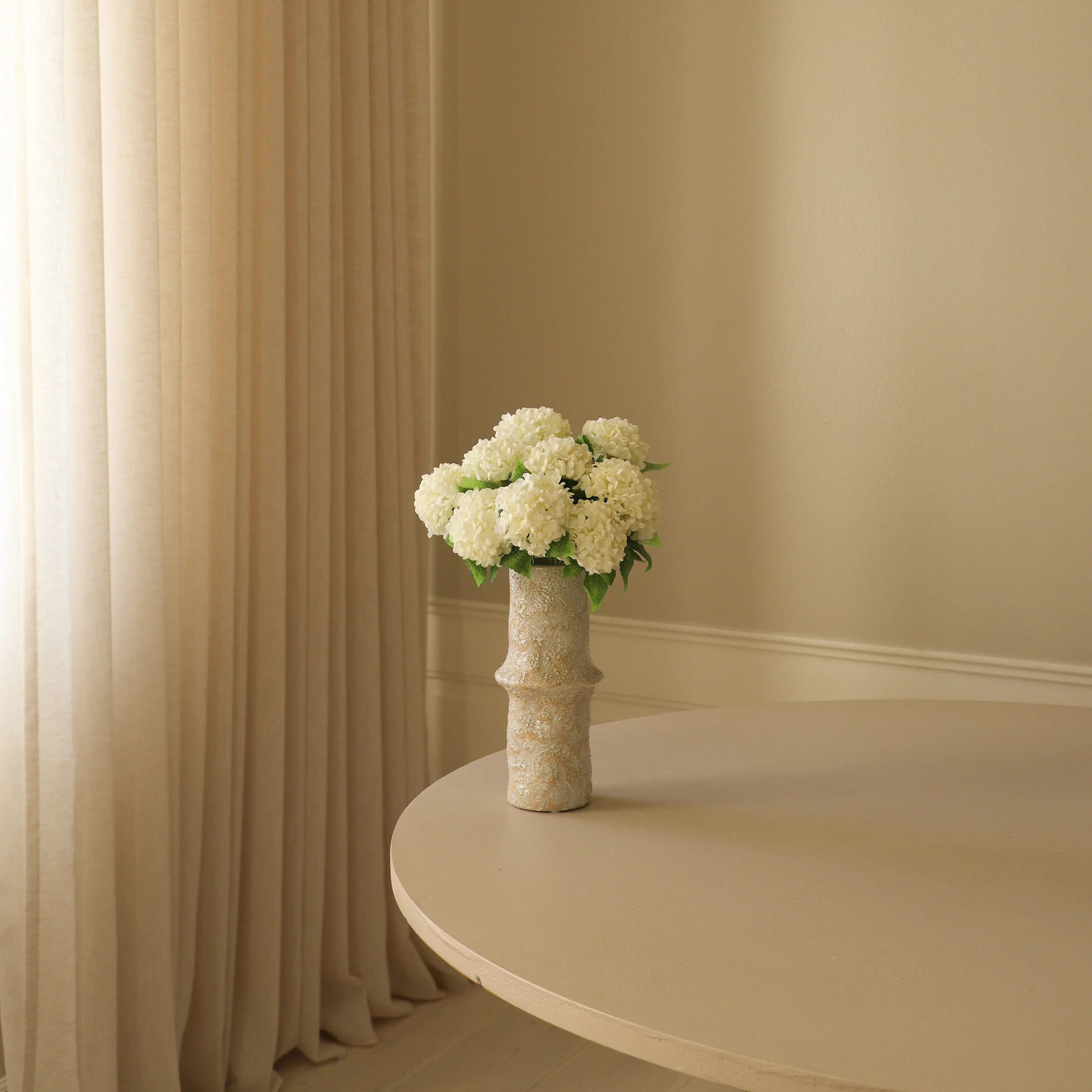 Botane-White-Mini-Snowball-Hydrangea-Bouquet-Kunstblumenstrauss