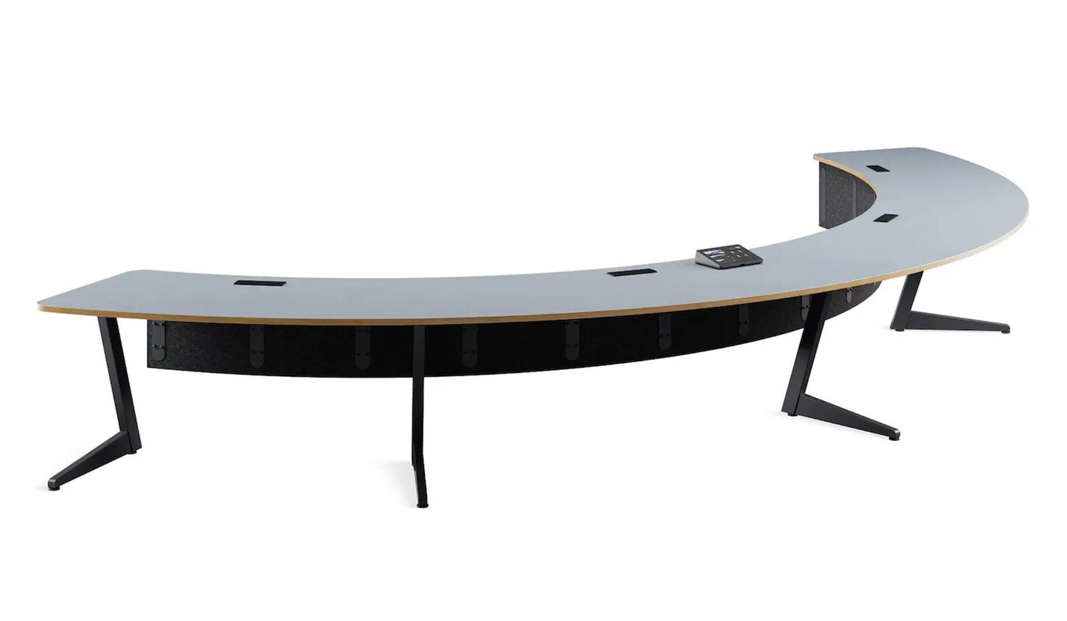 Steelcase-OcularTM-ARC10-Konferenztisch-mit-gewolbter-Form-und-Kabelmanagement-fur-bis-zu-10-Personen