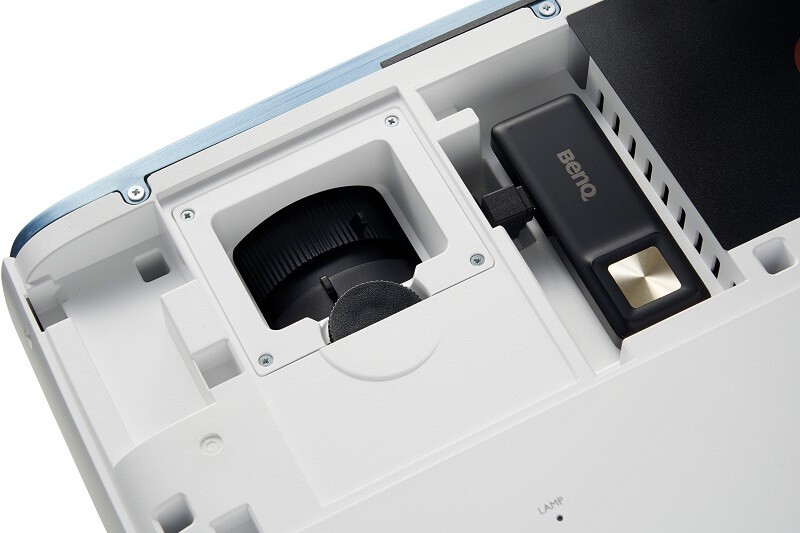 BenQ-TK850i