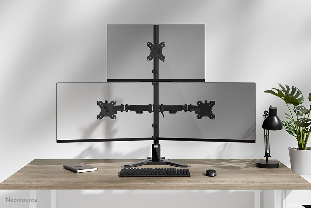 Neomounts-DS45-600BL2-1-Monitorstander-fur-drei-Monitore-bis-32-Zoll