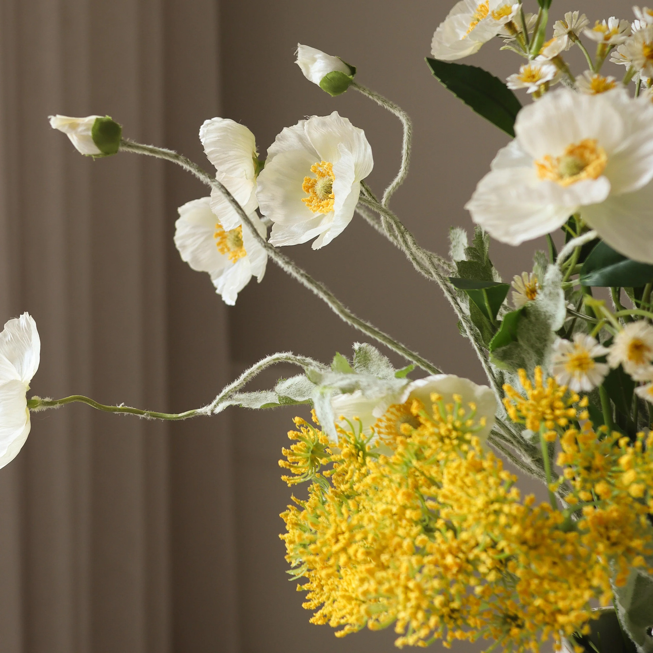 Botané Wild Honey Kunstblumenstrauß Botané Wild Honey Kunstblumenstrauß