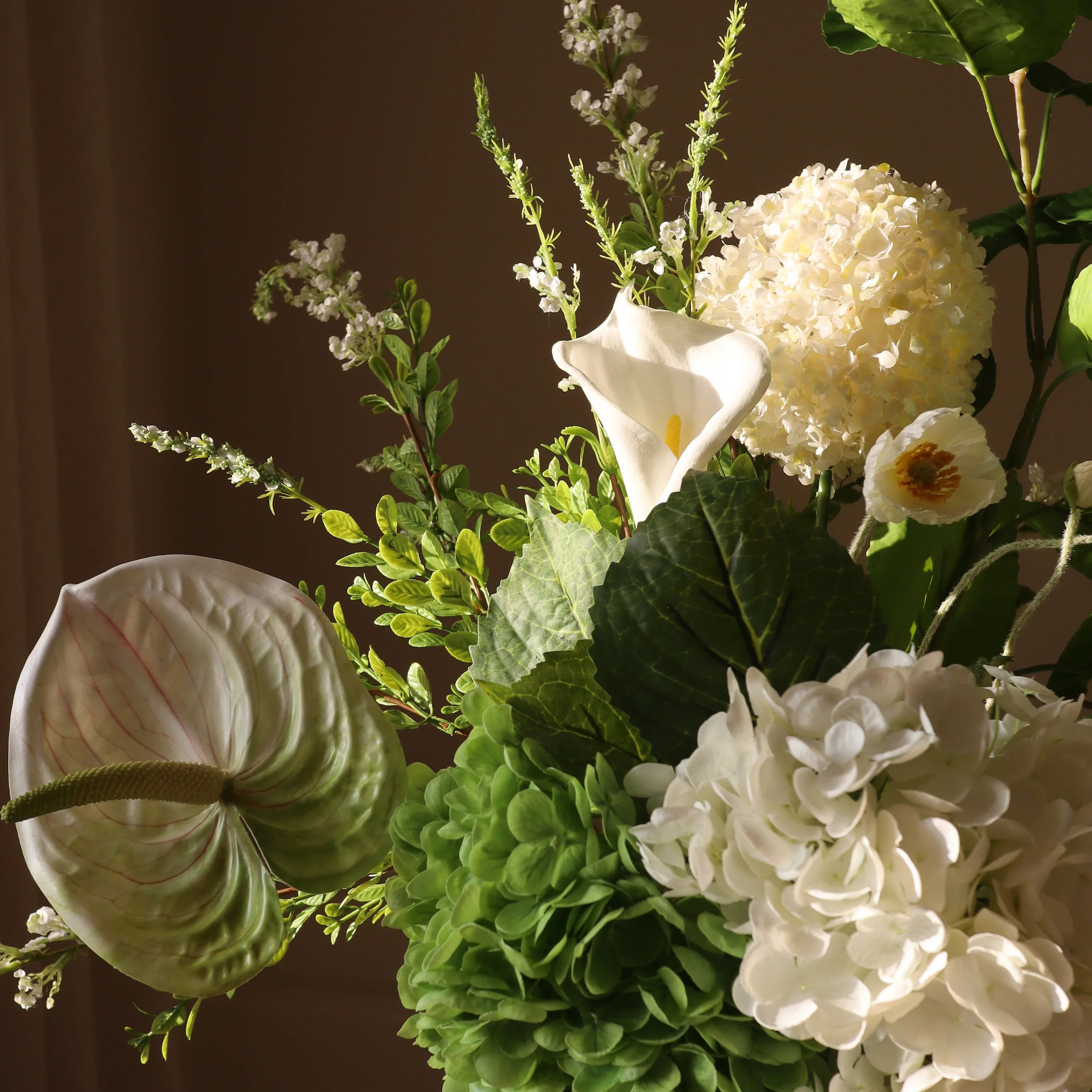 Botané Sageless Green Kunstblumenstrauß