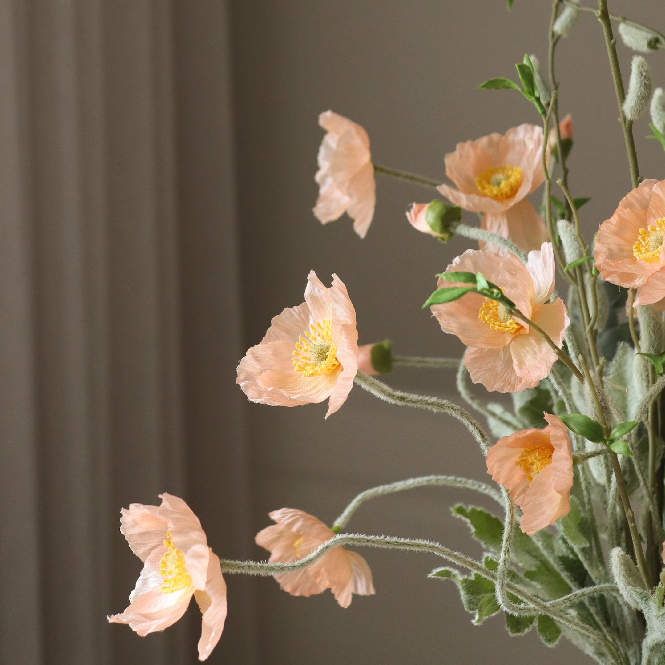 Botané Whispering Willow Kunstblumenstrauß Botané Whispering Willow Kunstblumenstrauß