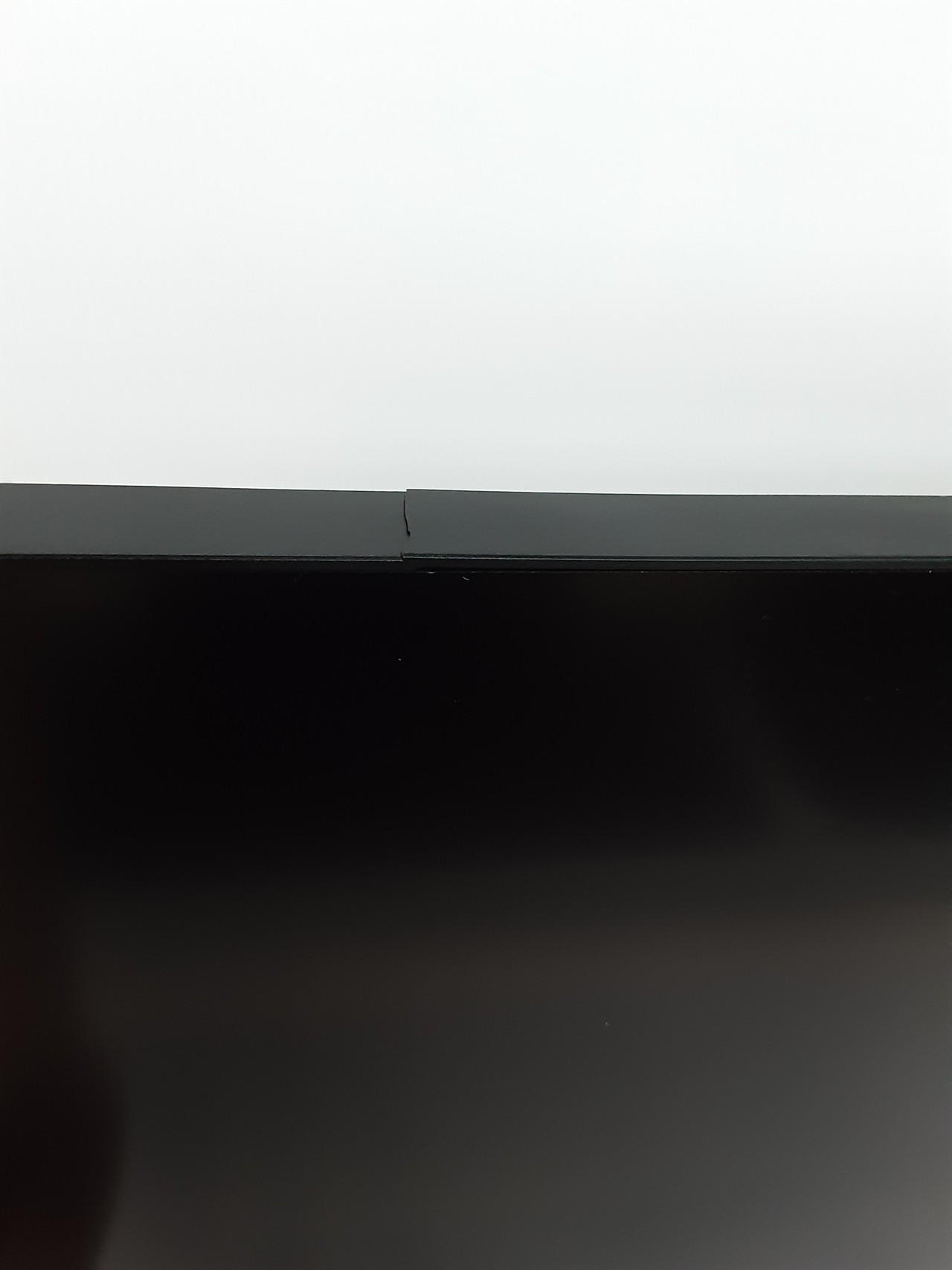 Samsung-32-Smart-Gaming-Odyssey-G70B-Monitor-Demoware-leicht-beschadigt