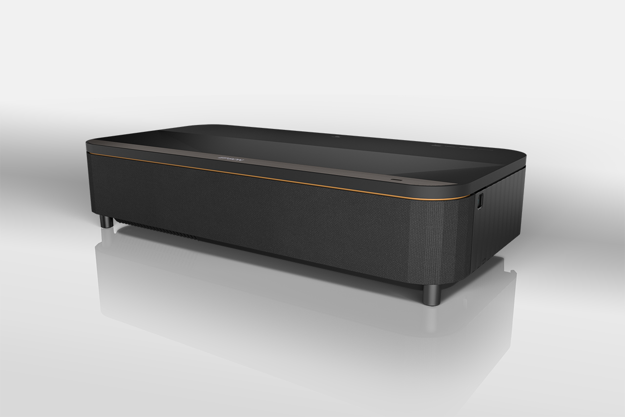 Epson-EH-QS100B-Beamer-mit-4K-PRO-UHD-4500-Lumen-und-Superkurzdistanz-Technologie-fur-beeindruckende-Heimkino-Erlebnisse-Demoware-Gold