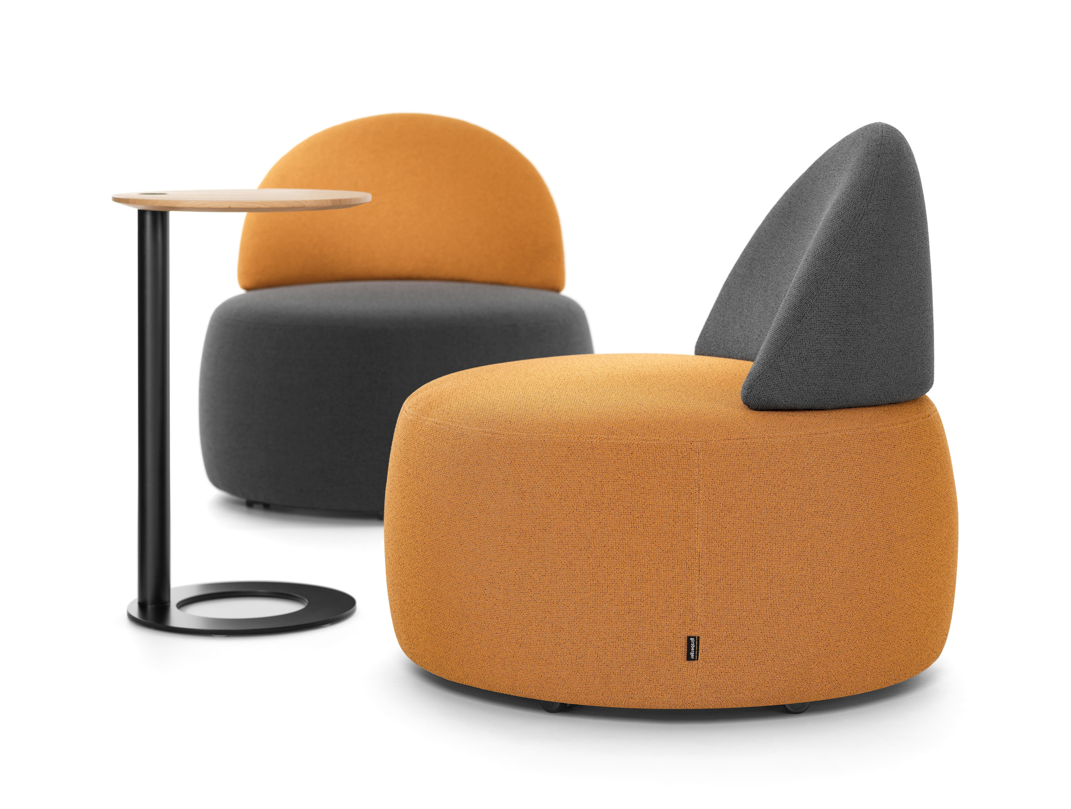 Girsberger-Tala-Beistelltisch-Schmale-Ablageflache-mit-praktischer-Stifthalterung-fur-Loungemobel