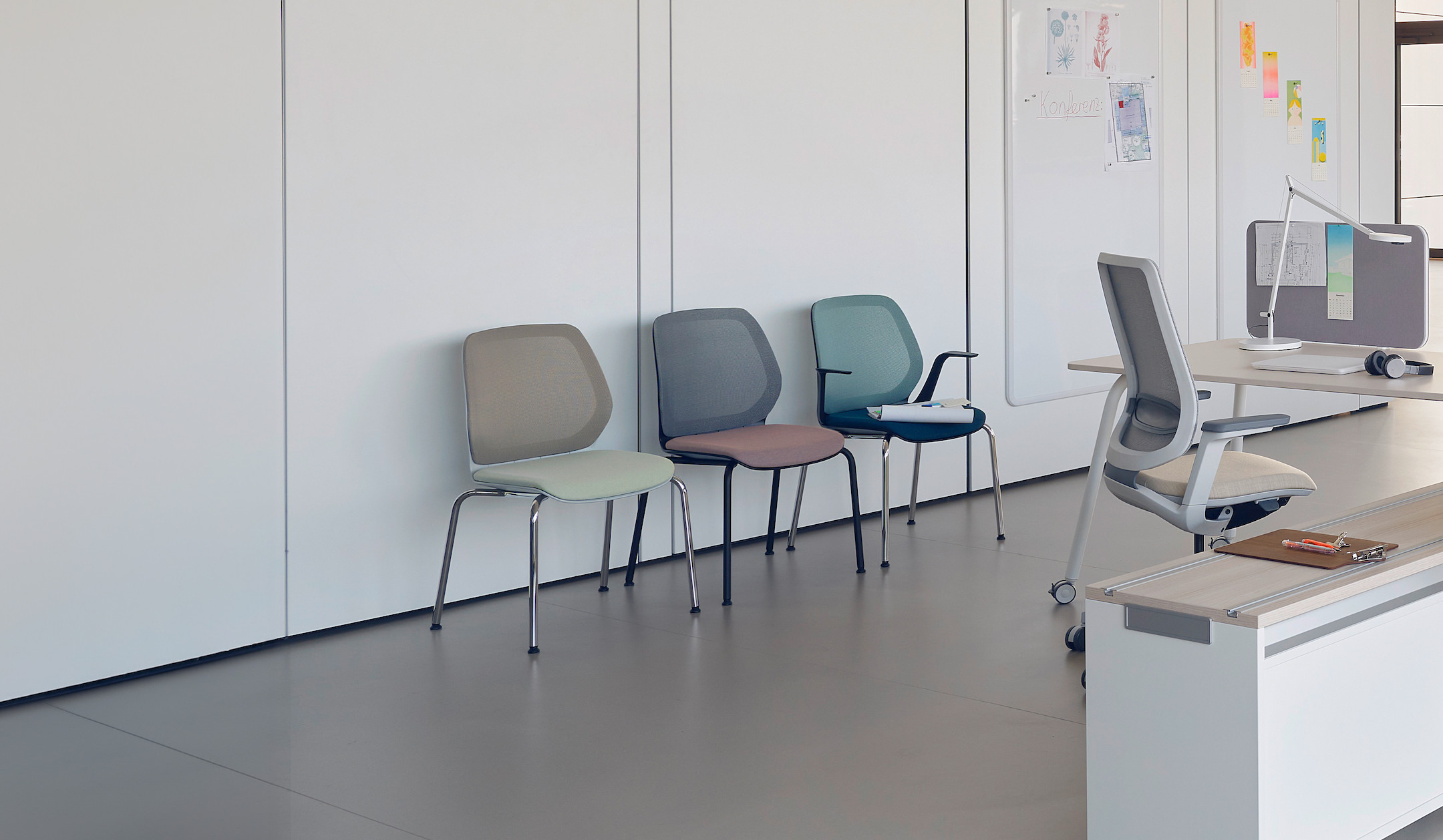 Sedus se:flex Besucherstuhl Vierfuß mit anatomischer Sitzfläche für ergonomische Konferenzen Sedus-se-flex-Besucherstuhl-Vierfuss-mit-anatomischer-Sitzflache-fur-ergonomische-Konferenzen