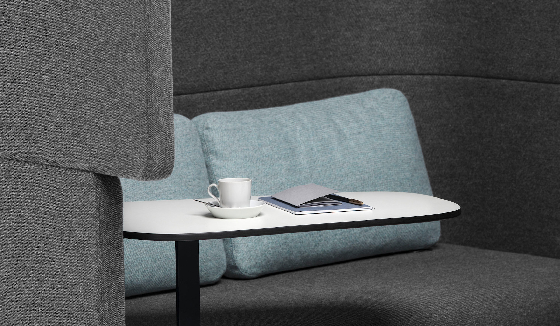 Bene-DOCKLANDS-Dock-In-Lounge-Open-Lounge-fur-gemutliches-Arbeiten-im-Buro