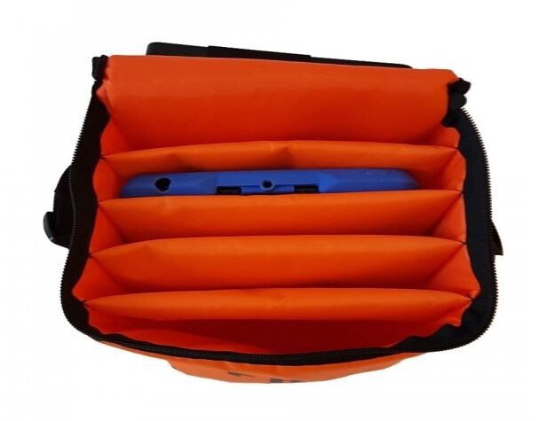 Leba-NoteBag-opberging-en-ladeoplossing-voor-5-Tablets-oranje