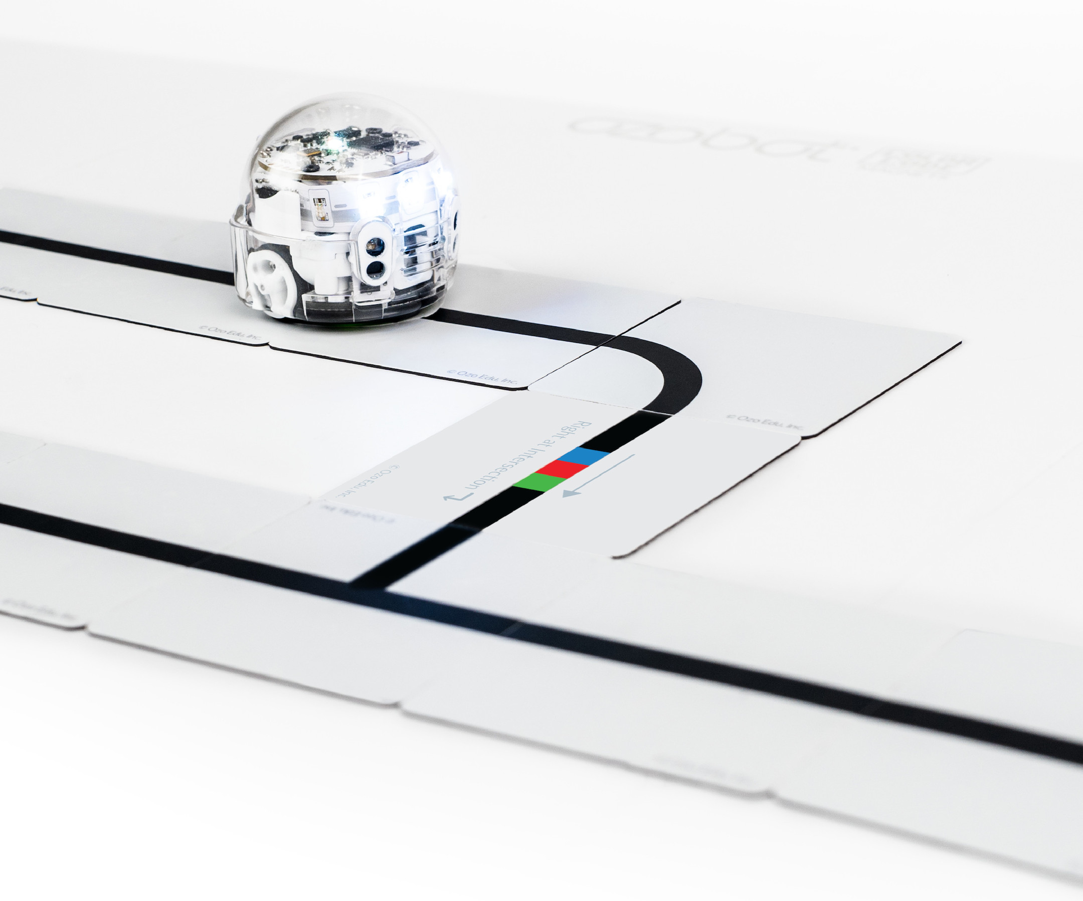 ozobot-farbcode-magnete-basis-kit