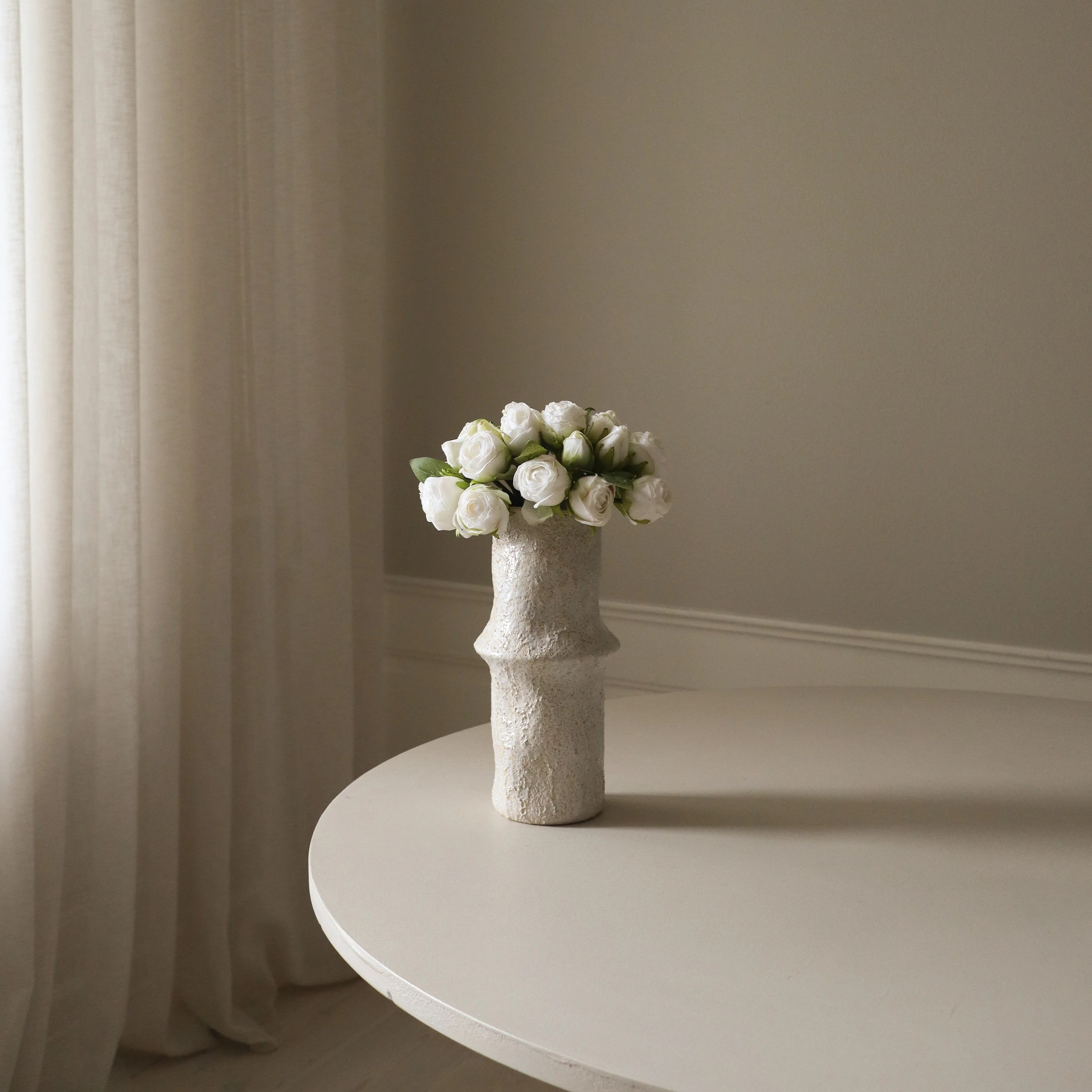 Botane-White-Mini-Rose-Bouquet-Kunstblumenstrauss