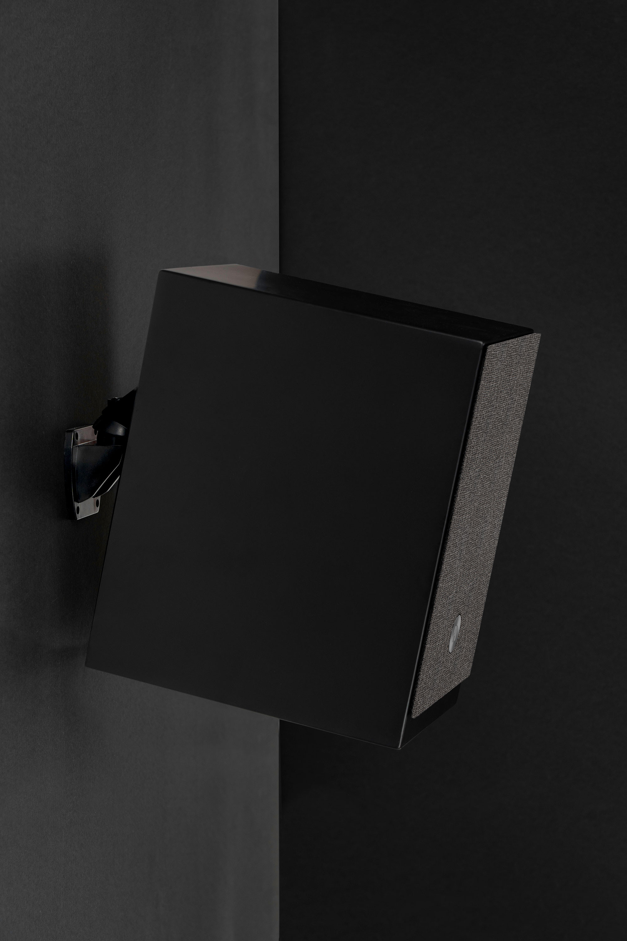 Audio-Pro-A28-W-Multiroom-Regallautsprecher-in-Seidenmatt-Schwarz
