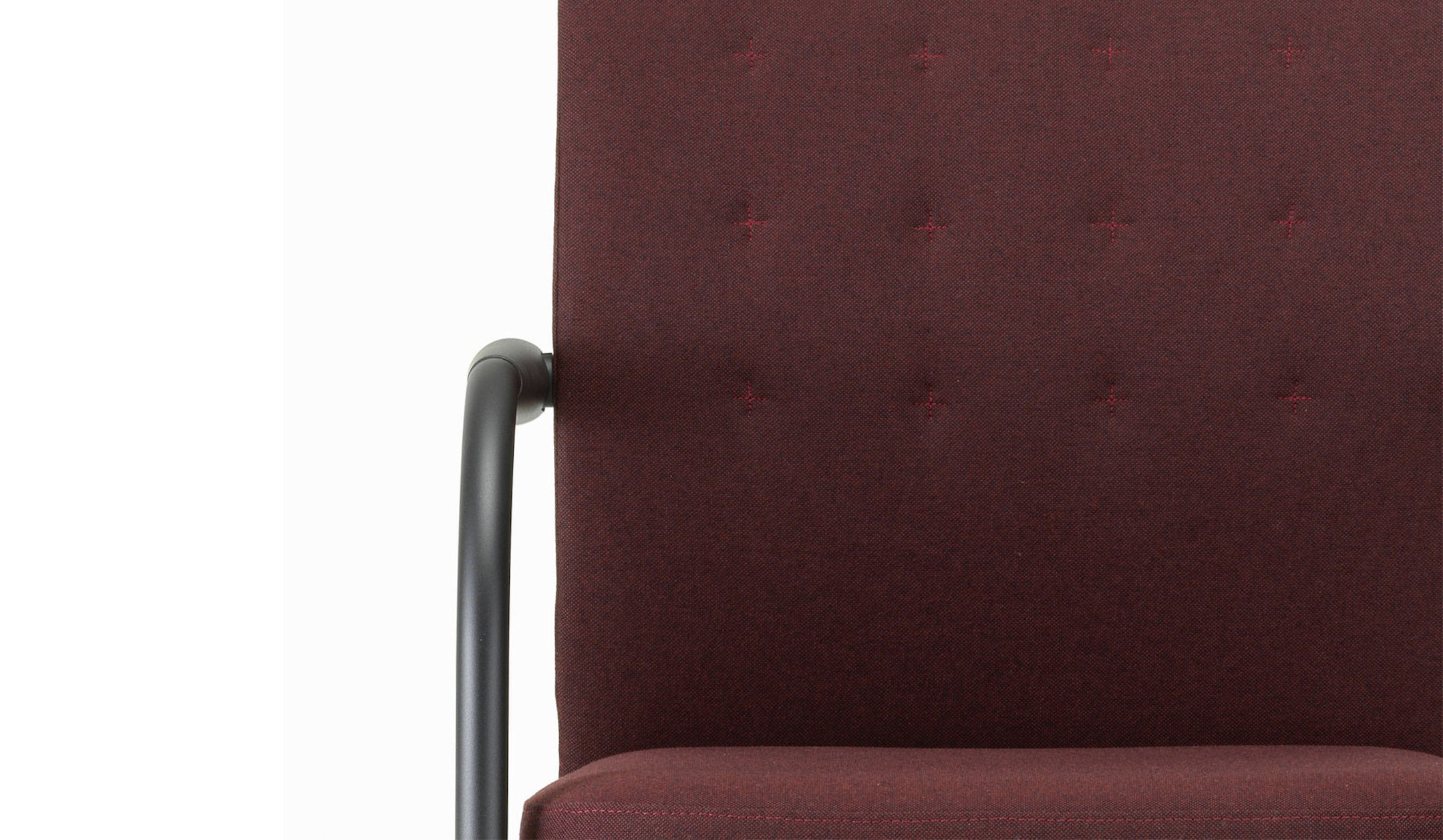 Vitra-ID-Visitor-Trim-Besucherstuhl-mit-gesteppter-Ruckenlehne-und-weicher-Polsterung