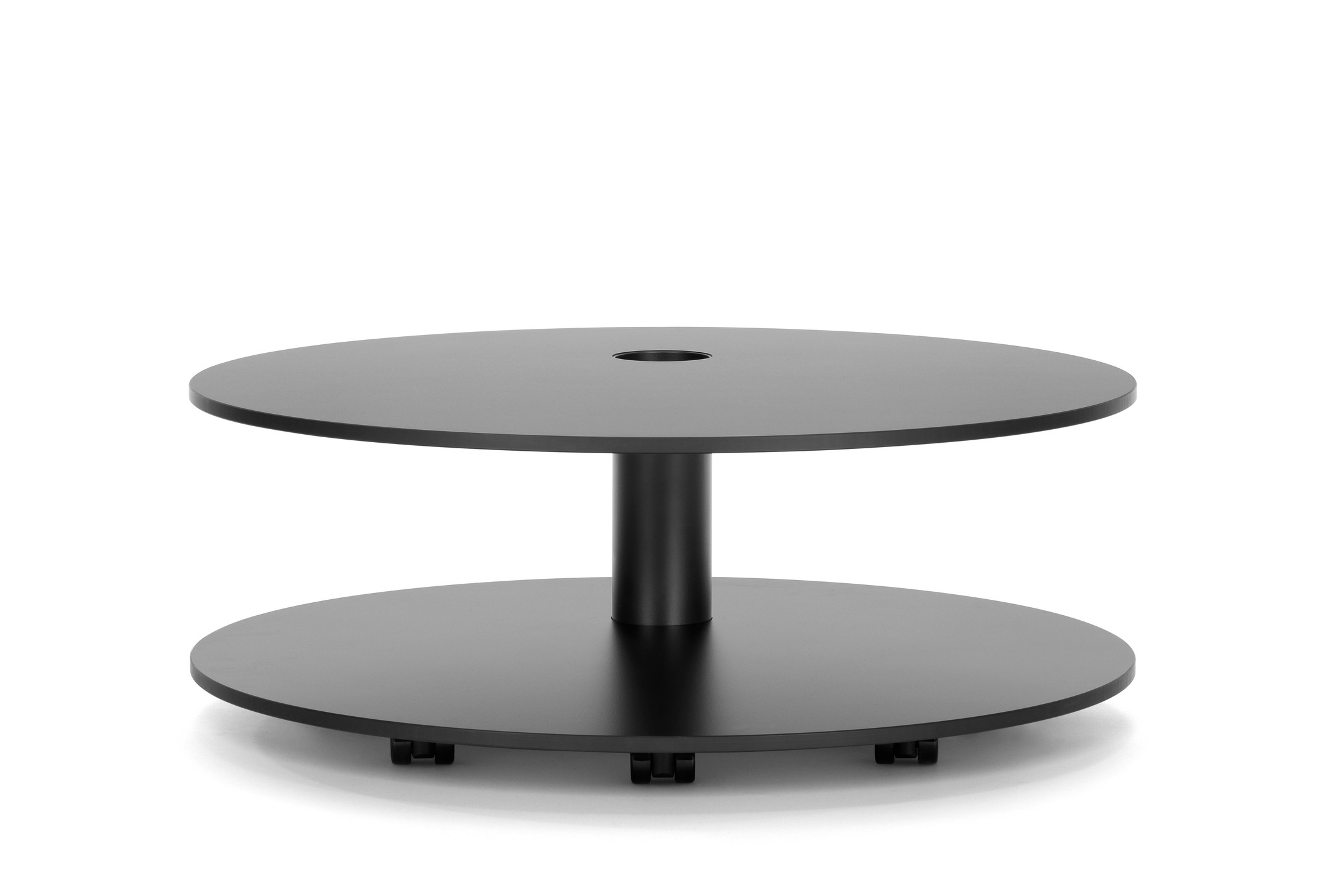 Girsberger-Tala-Low-Beistelltisch-Stilvolle-Ablageflache-auf-zwei-Ebenen-mit-praktischer-Stifthalterung