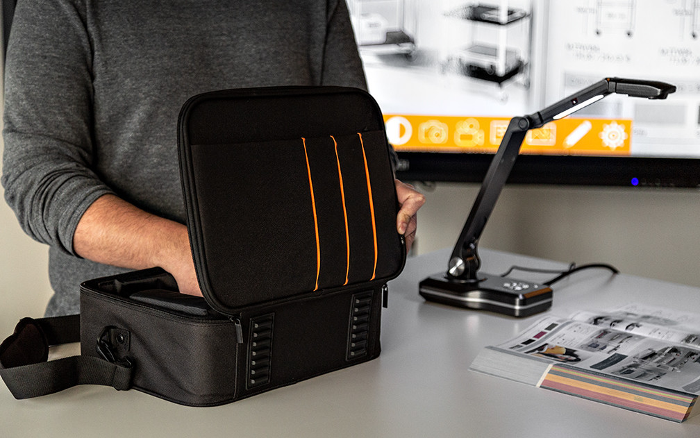 celexon-Dokumenten-Kamera-DK800-mit-Tragetasche-M-Demoware