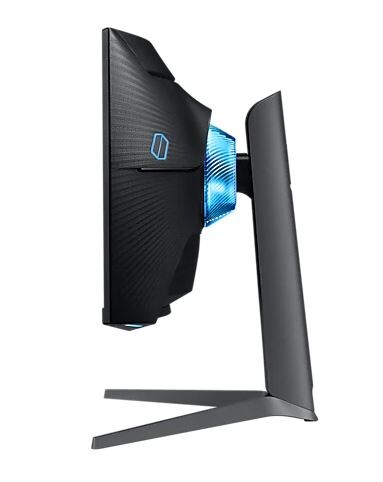 Samsung-C27G74TQSR-Odyssey-Gaming-Monitor