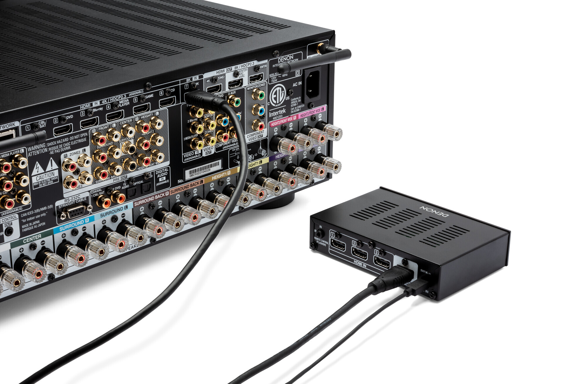Denon-AVS-3-Switch-mit-3-x-8K-HDMI-Eingangen