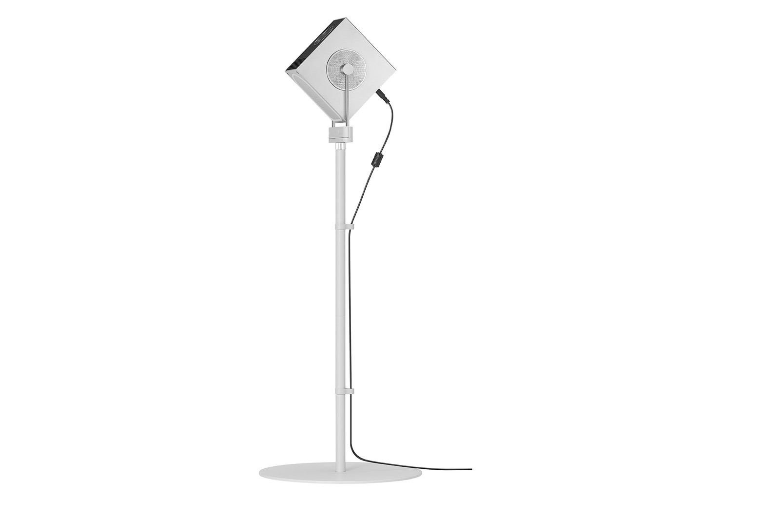 LG-CineBeam-Q-Standfuss-Demoware