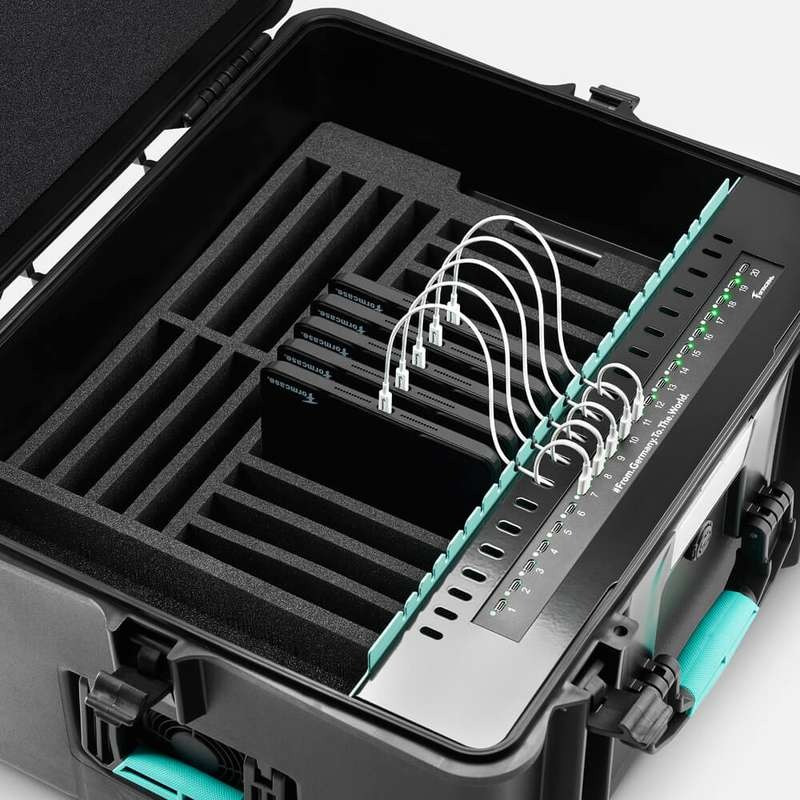 Formcase-Transformer-Case-T20MC-Pro-USB-C-fur-bis-zu-20-Gerate-Max-11-nur-Laden