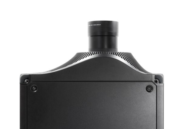 Christie-Boxer-4K30-zonder-lens