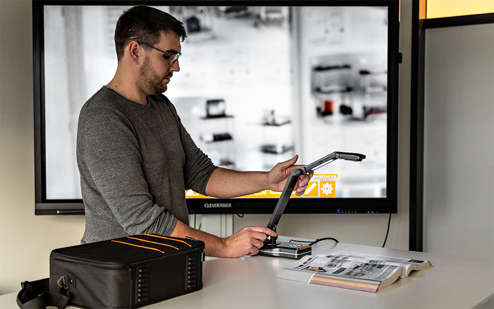 celexon-Dokumenten-Kamera-DK800-mit-Tragetasche-M-Demoware