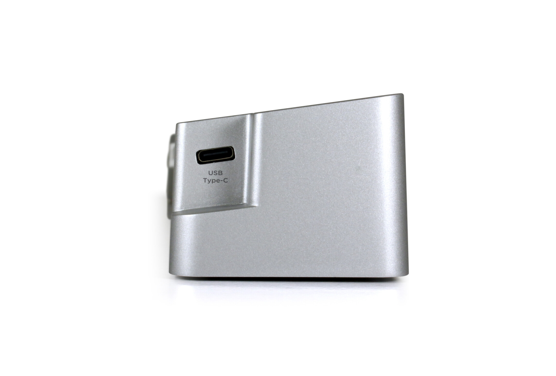 LandingZone-MB-Pro-Dockingstation-16-140W