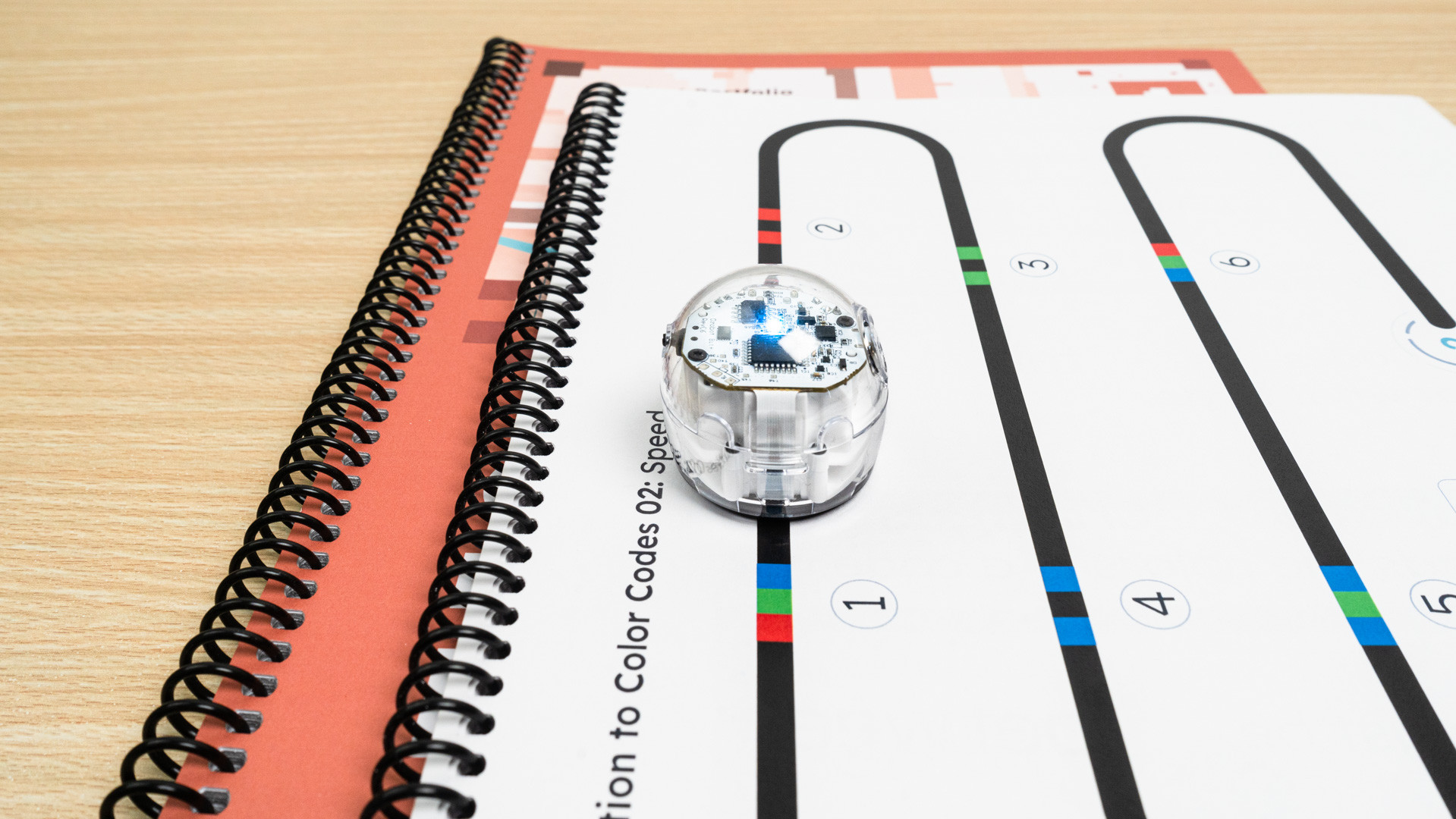 ozobot-bit-entry-kit-mit-einem-roboter