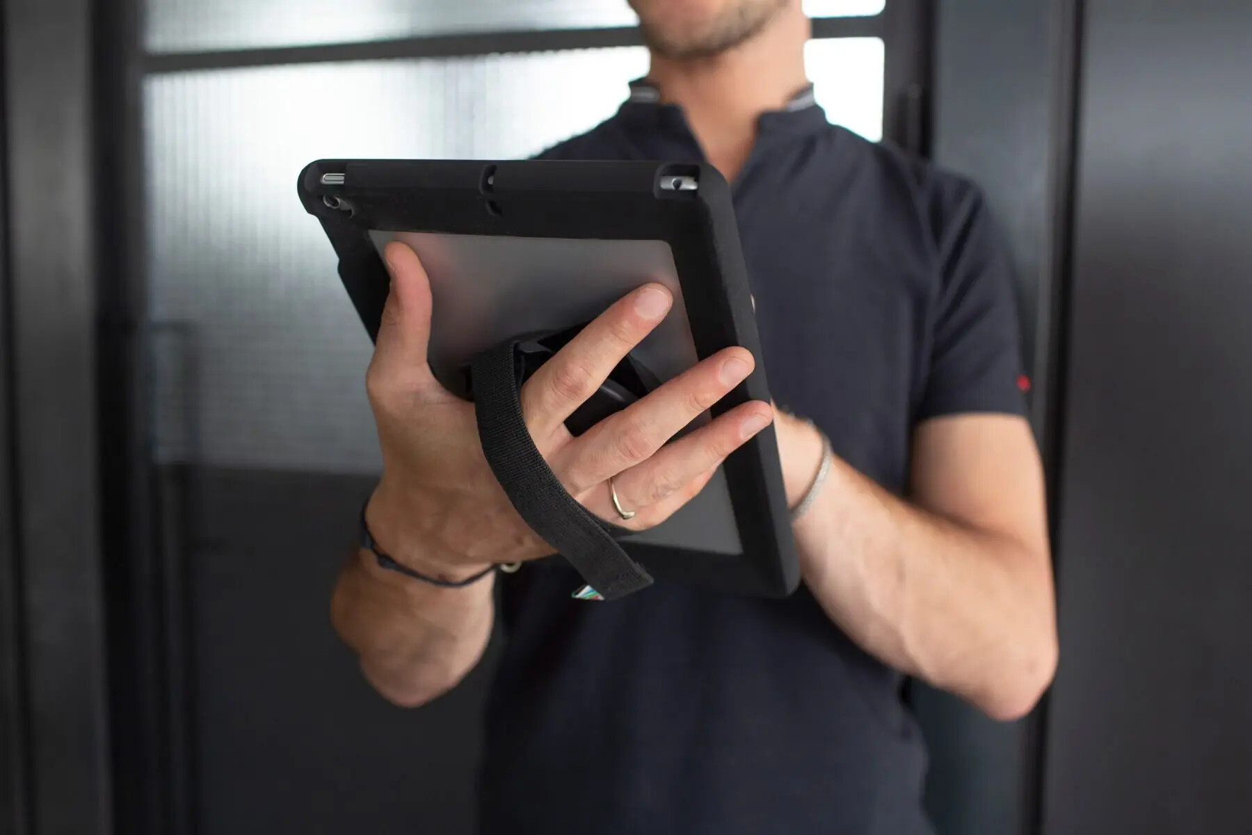 Compulocks-ergonomischer-Tablet-Handgriff-Griff-festes-Dock