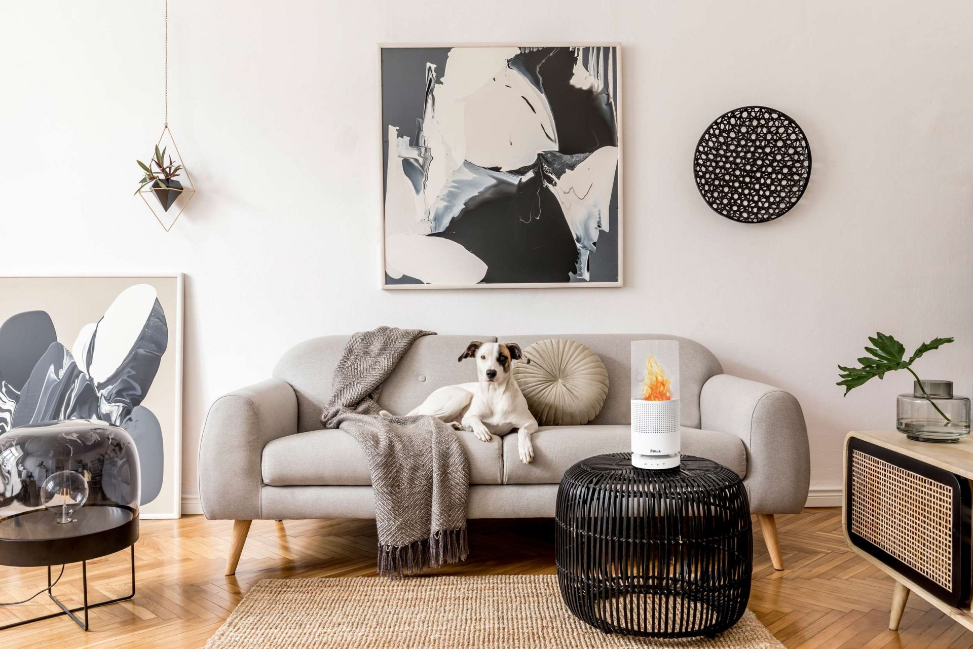 Block-The-Flame-draadloze-Bluetooth-luidspreker-met-tafellamp-voor-een-gezellige-sfeer-in-wit