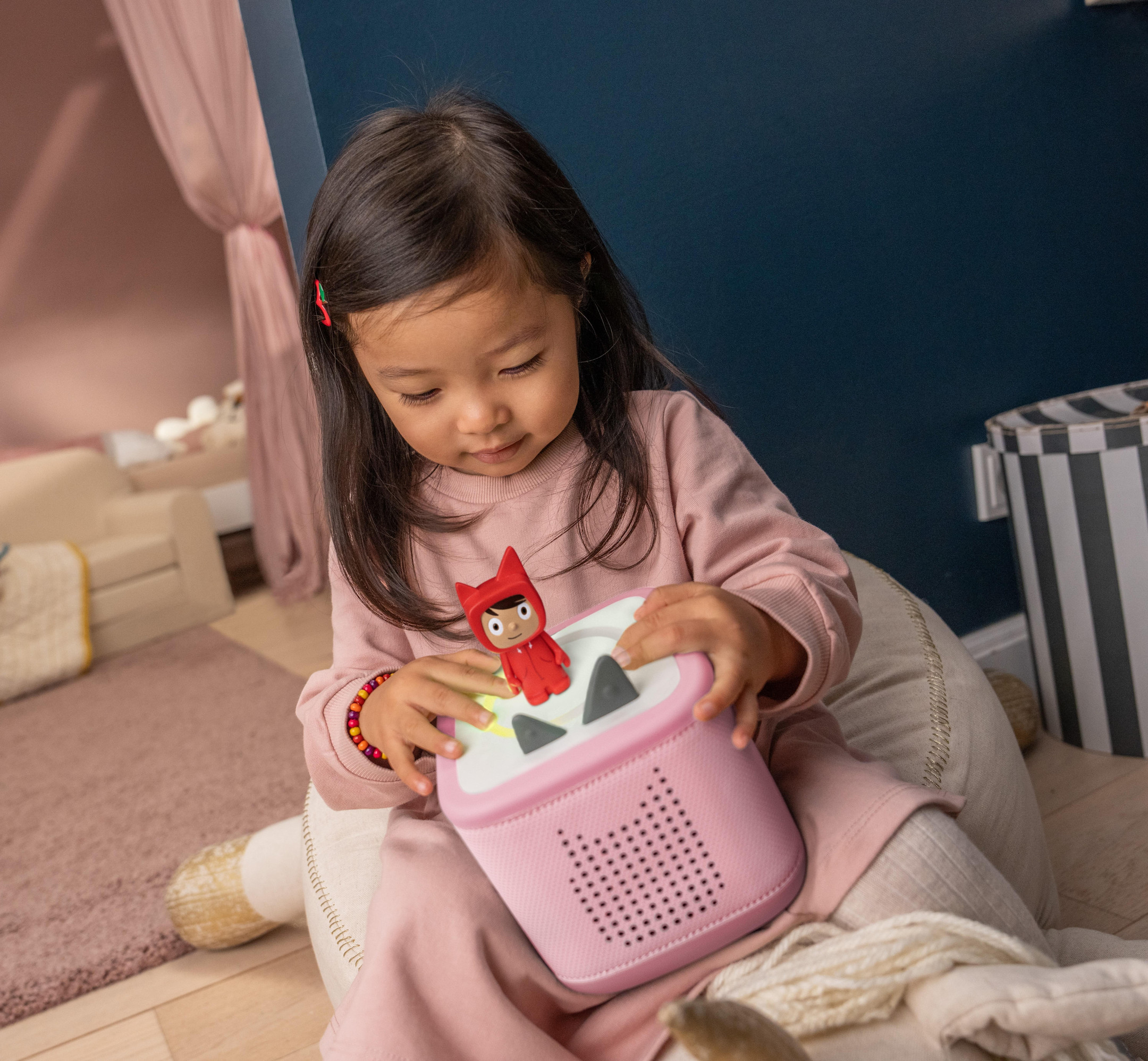 tonies-toniebox-2-starterset-rosa-mit-kreativ-tonie-in-rot