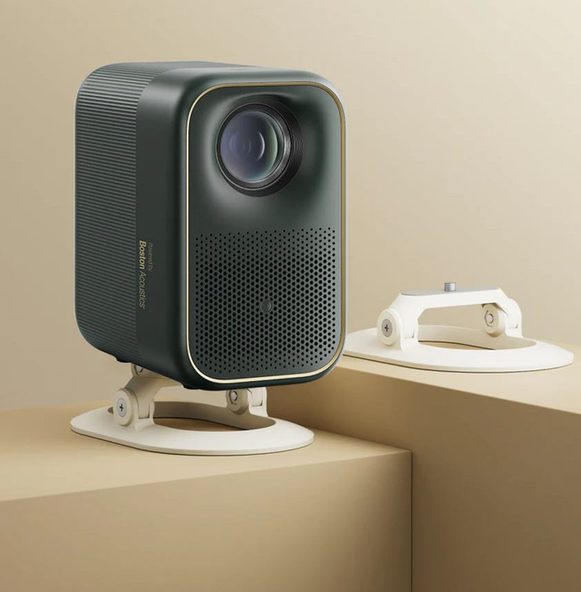 Formovie-Xming-Page-One-Heimkino-Beamer-mit-Full-HD-Auflosung-Dolby-Sound-inkl-Standfuss-Demoware-Gold