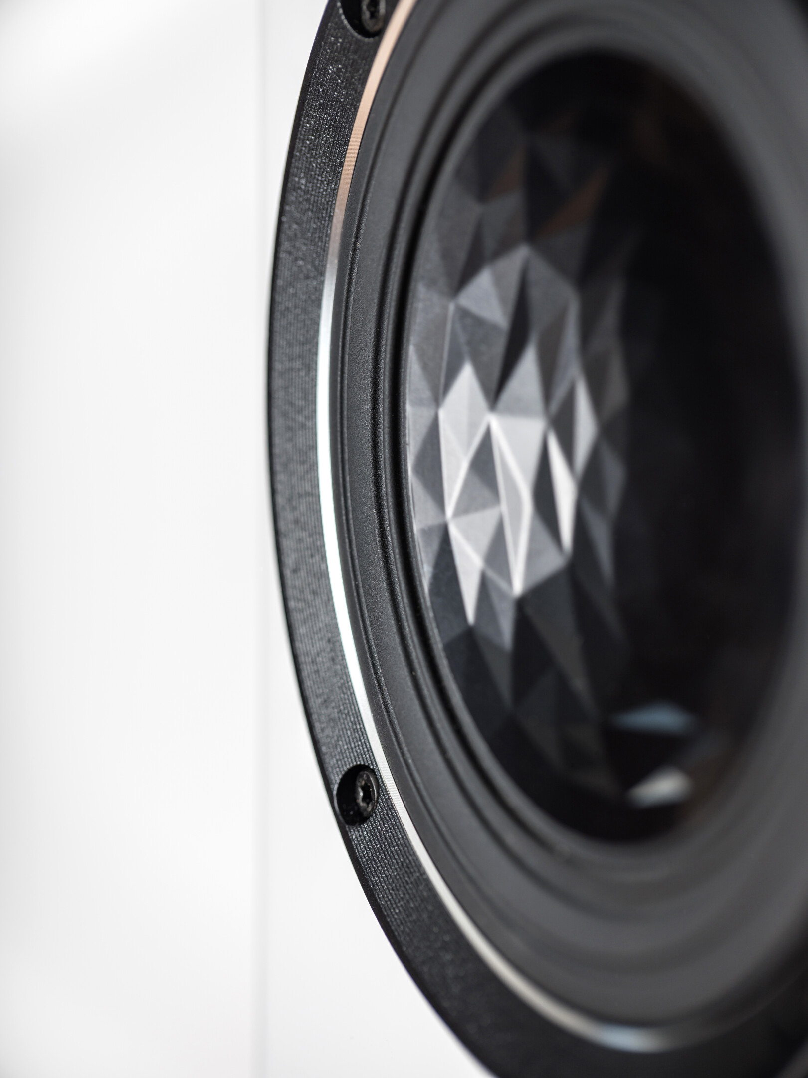 ELAC-Vela-FS-409-2-Weiss-Hochglanz
