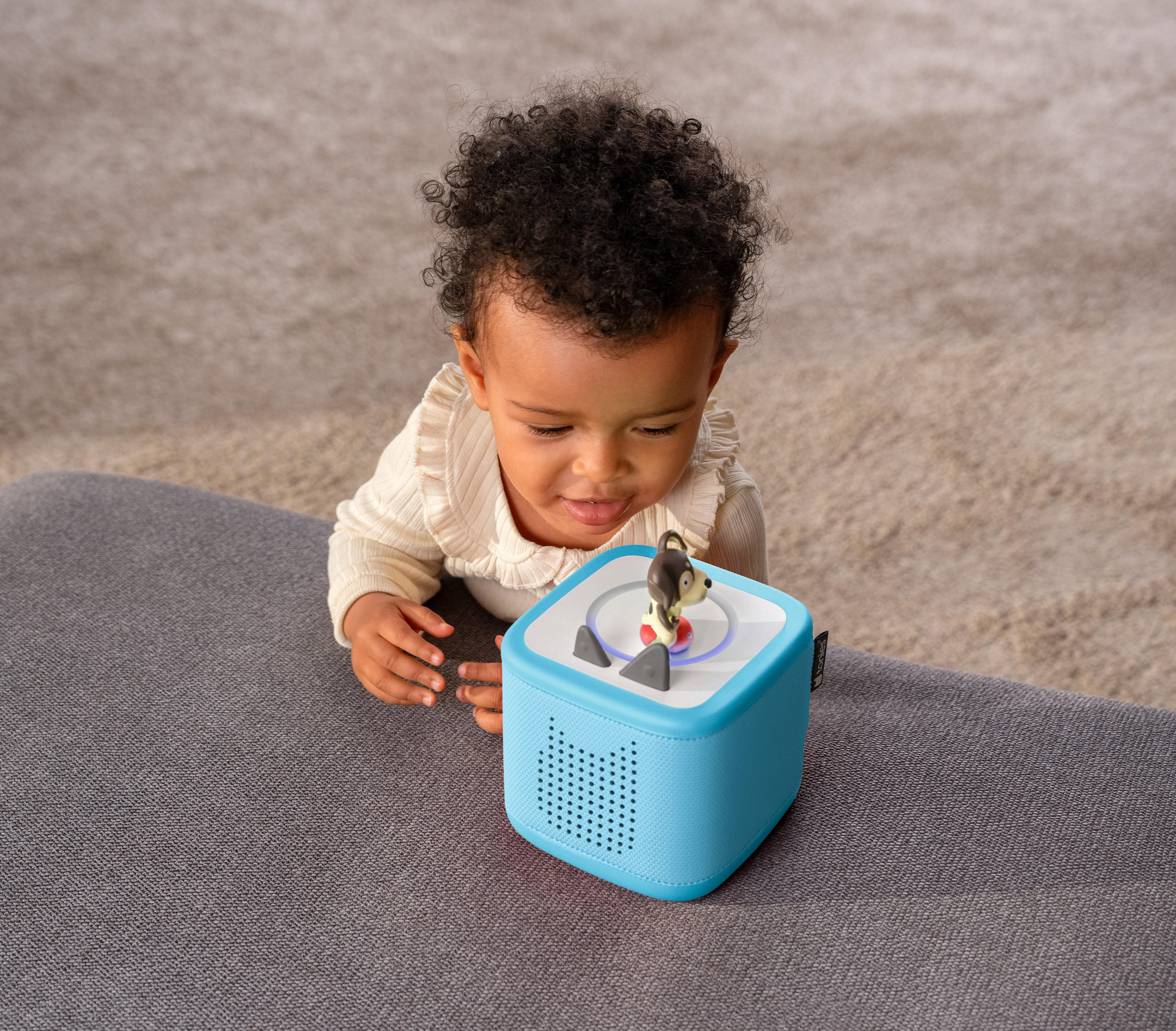 tonies-toniebox-2-starterset-himmelblau-mit-kreativ-tonie-in-rot