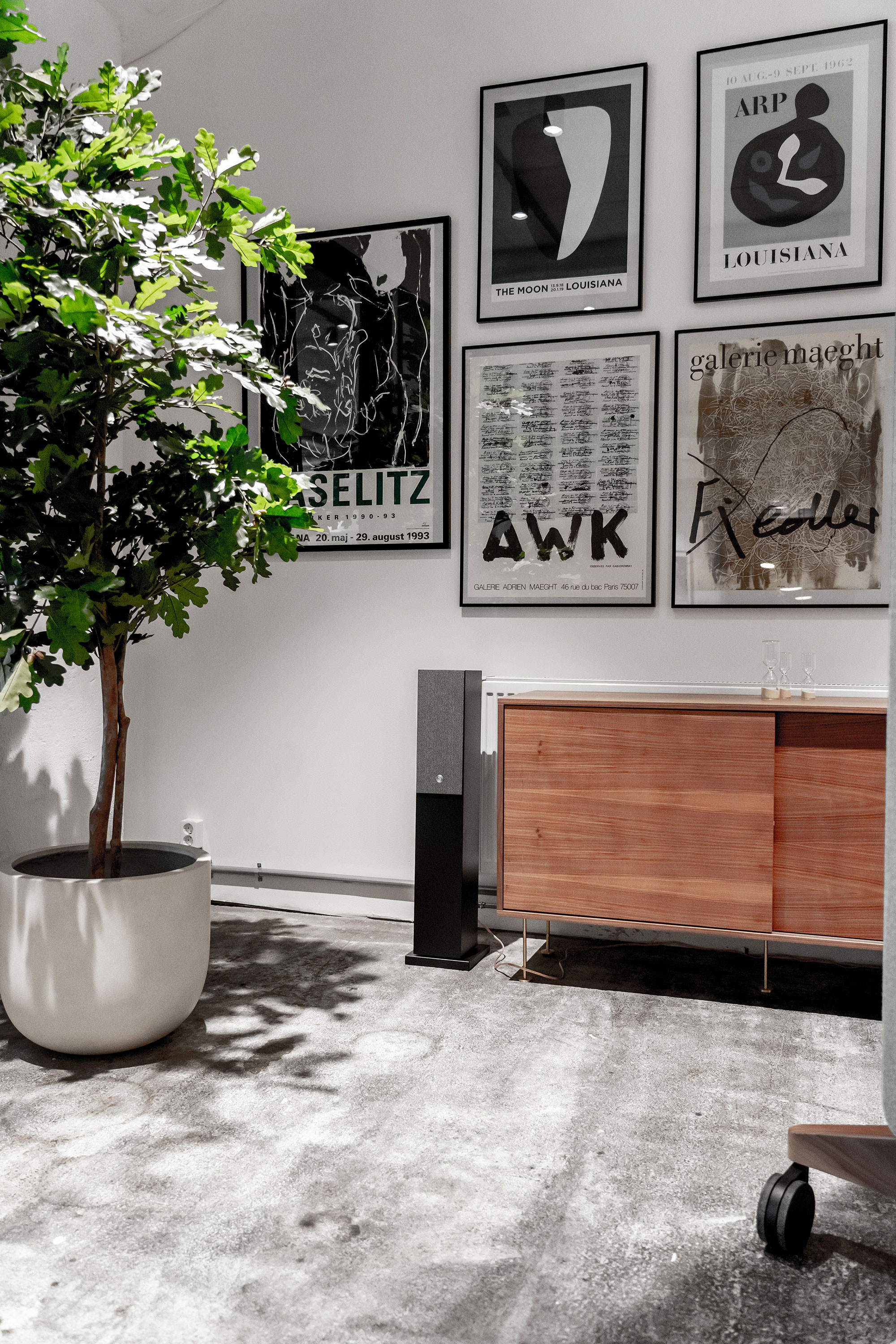 Audio-Pro-A38-W-drahtloser-Multiroom-Standlautsprecher-in-Schwarz
