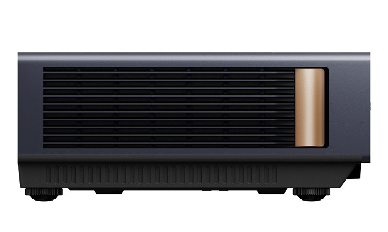 Hisense-PT1-Laser-Cinema-UST-4K-Projektor-mit-Auto-Screen-Fit-Filmmaker-Mode-und-Smooth-Motion-Demoware-Platin