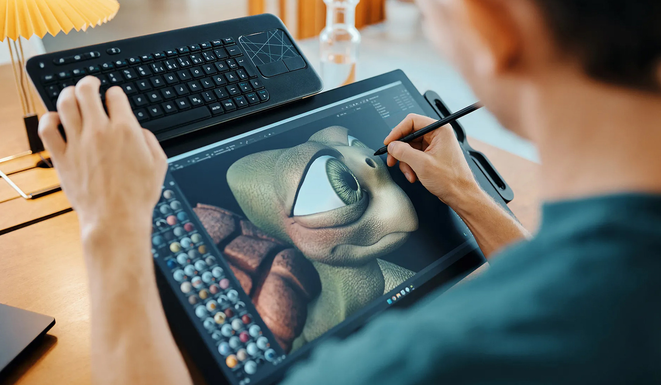 Wacom-Cintiq-Pro-17-grafisch-tablet-met-pen-en-standaard
