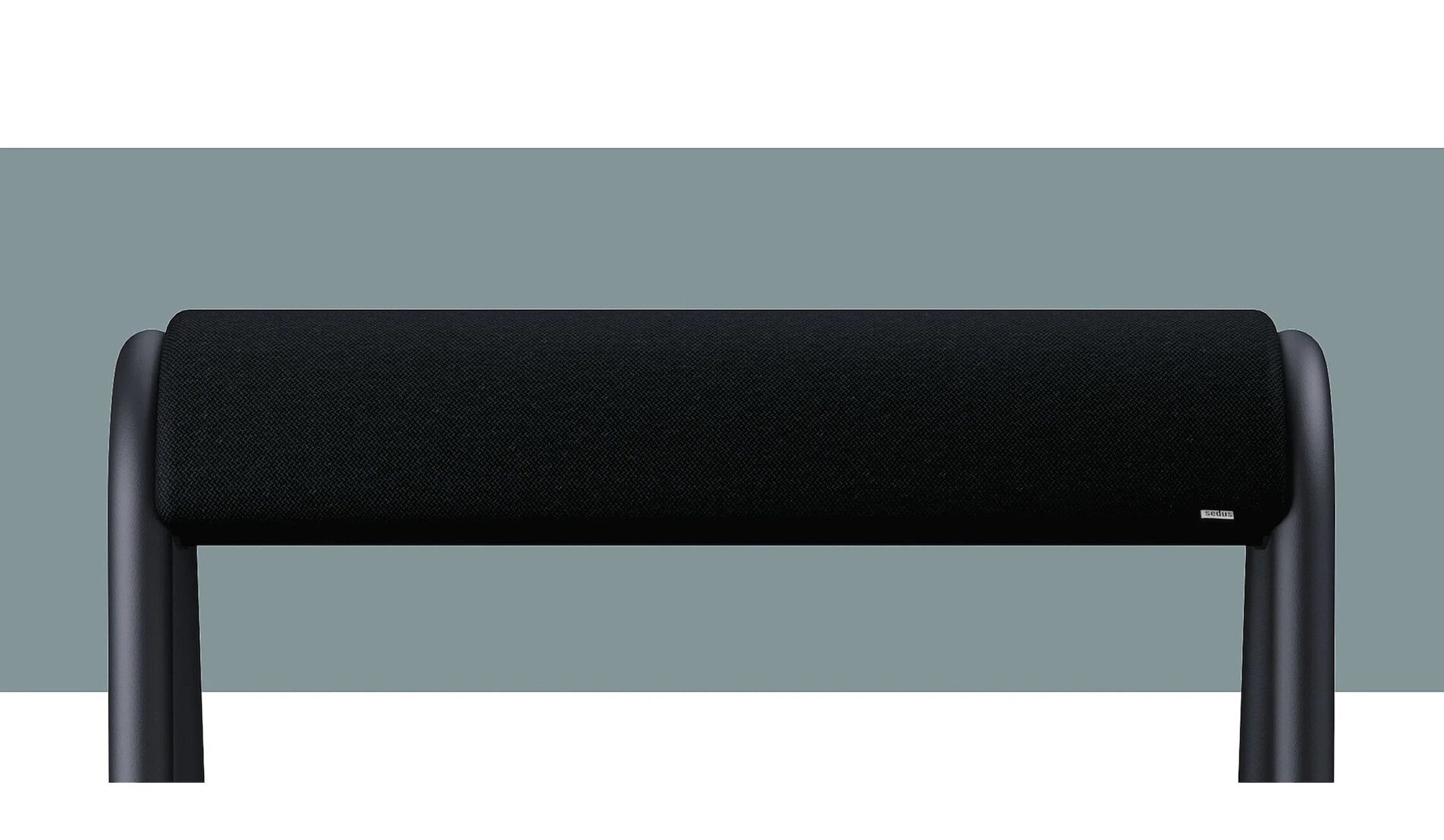 Sedus-se-lab-hopper-Sitzbock-fur-dynamisches-Sitzen-in-agilen-Workshops-und-spontane-Meetings