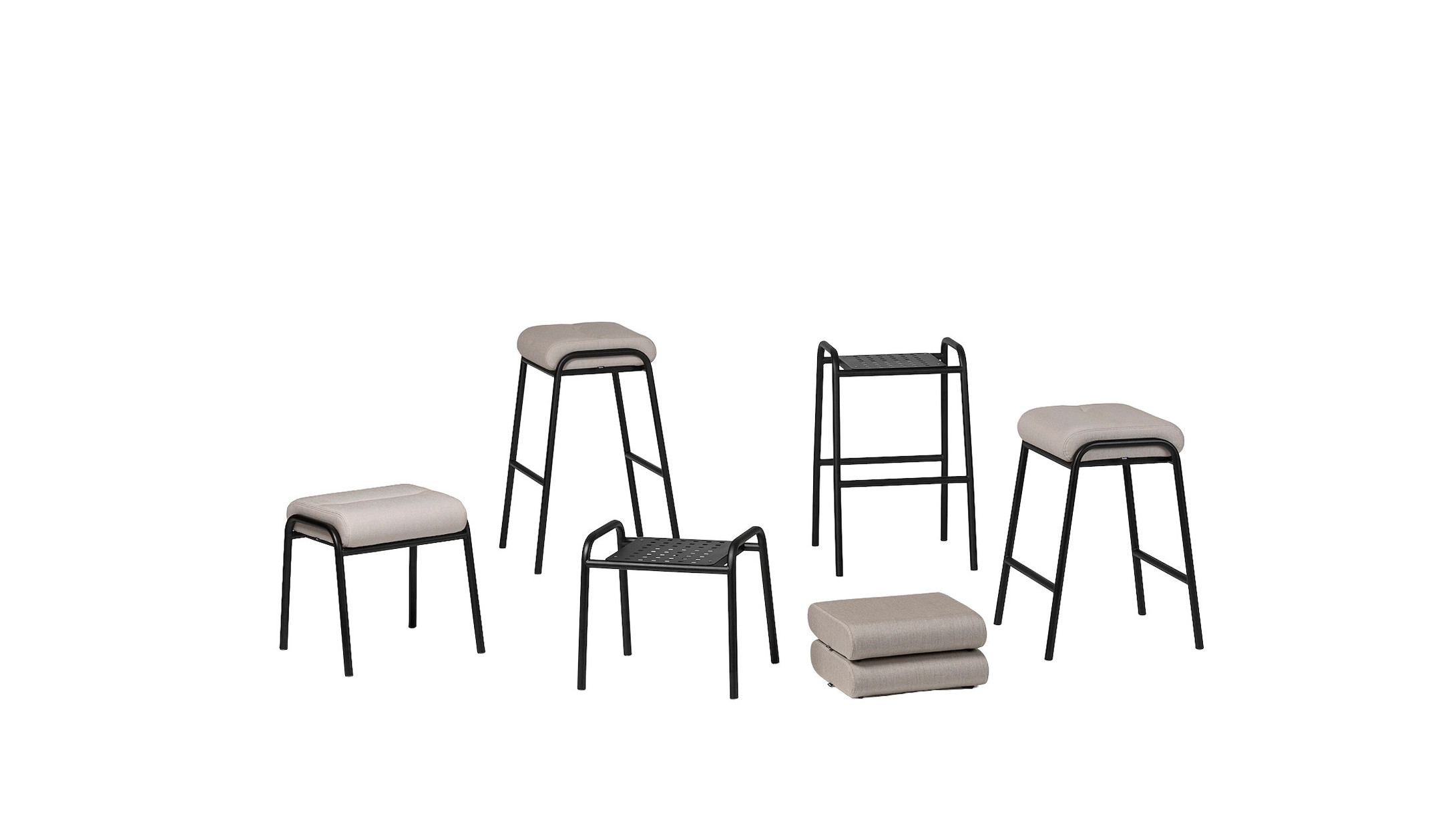 Bene-CASUAL-Stool-komfortabler-Hocker-aus-stabiler-Rohrkonstruktion