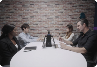 Kandao-MT1001-Maak-kennis-met-Ultra-360-AI-alles-in-een-oplossing-voor-videoconferenties-met-dubbele-touchscreens