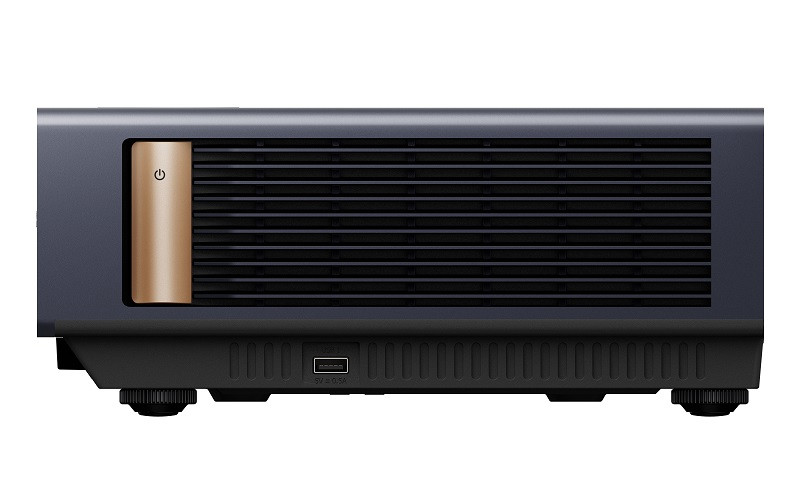 Hisense-PT1-Laser-Cinema-UST-4K-Projektor-mit-Auto-Screen-Fit-Filmmaker-Mode-und-Smooth-Motion-Demoware-Platin