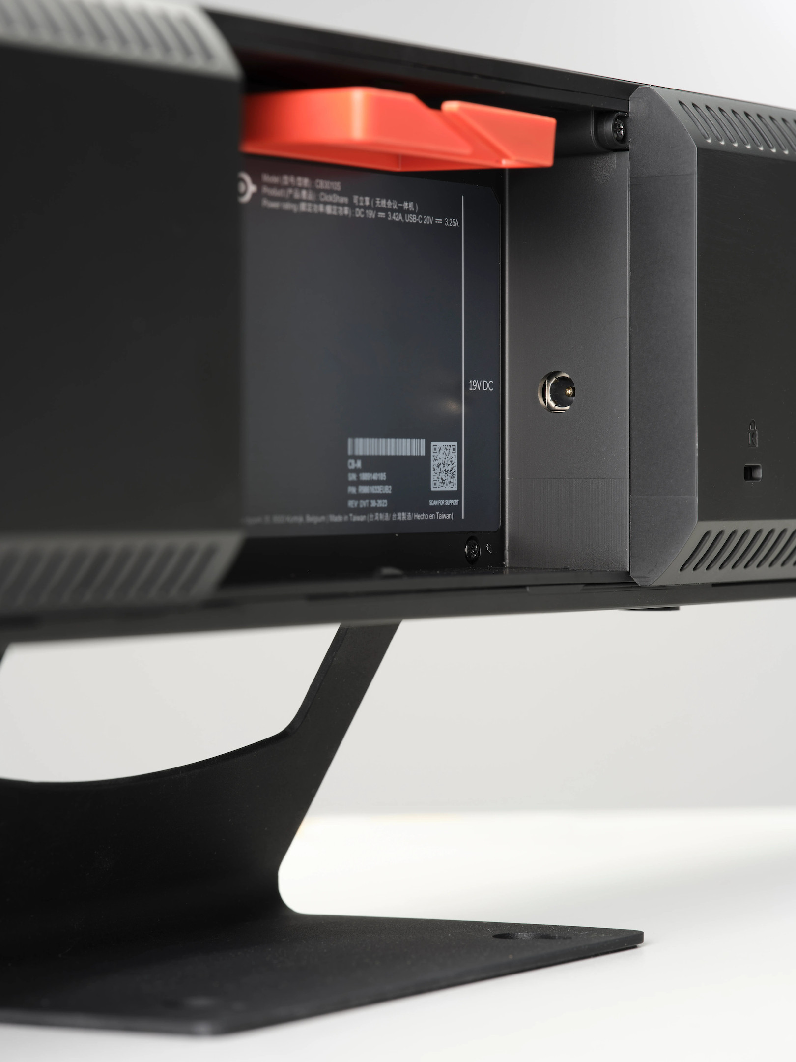 Barco-ClickShare-Bar-Core-All-In-One-Videobar-mit-Barco-Clickshare-3840-x-2160-4K-UHD-30-fps-Demoware