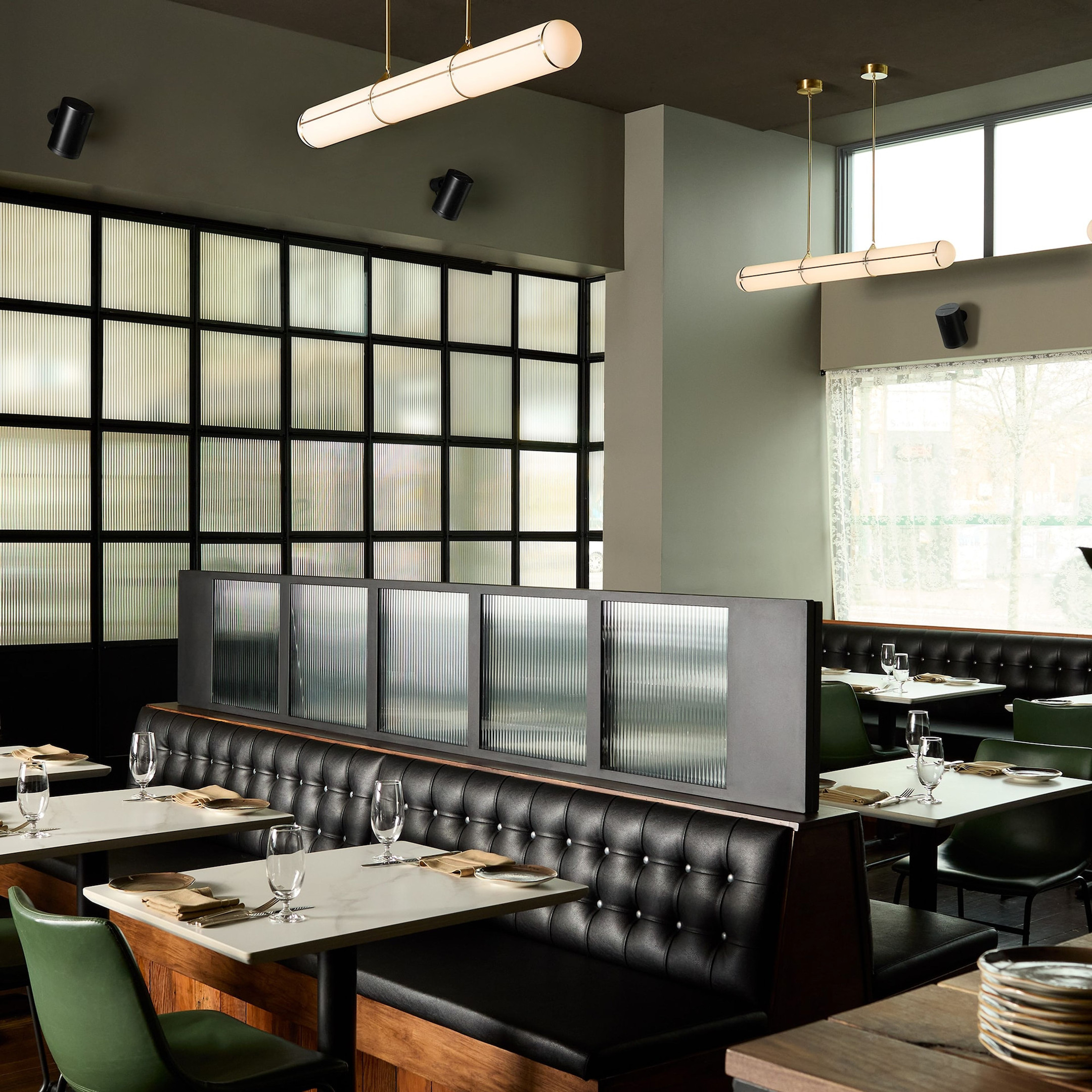 SONOS-ERA-100-Pro-WLAN-Lautsprecher-Bundle-schwarz-Demoware