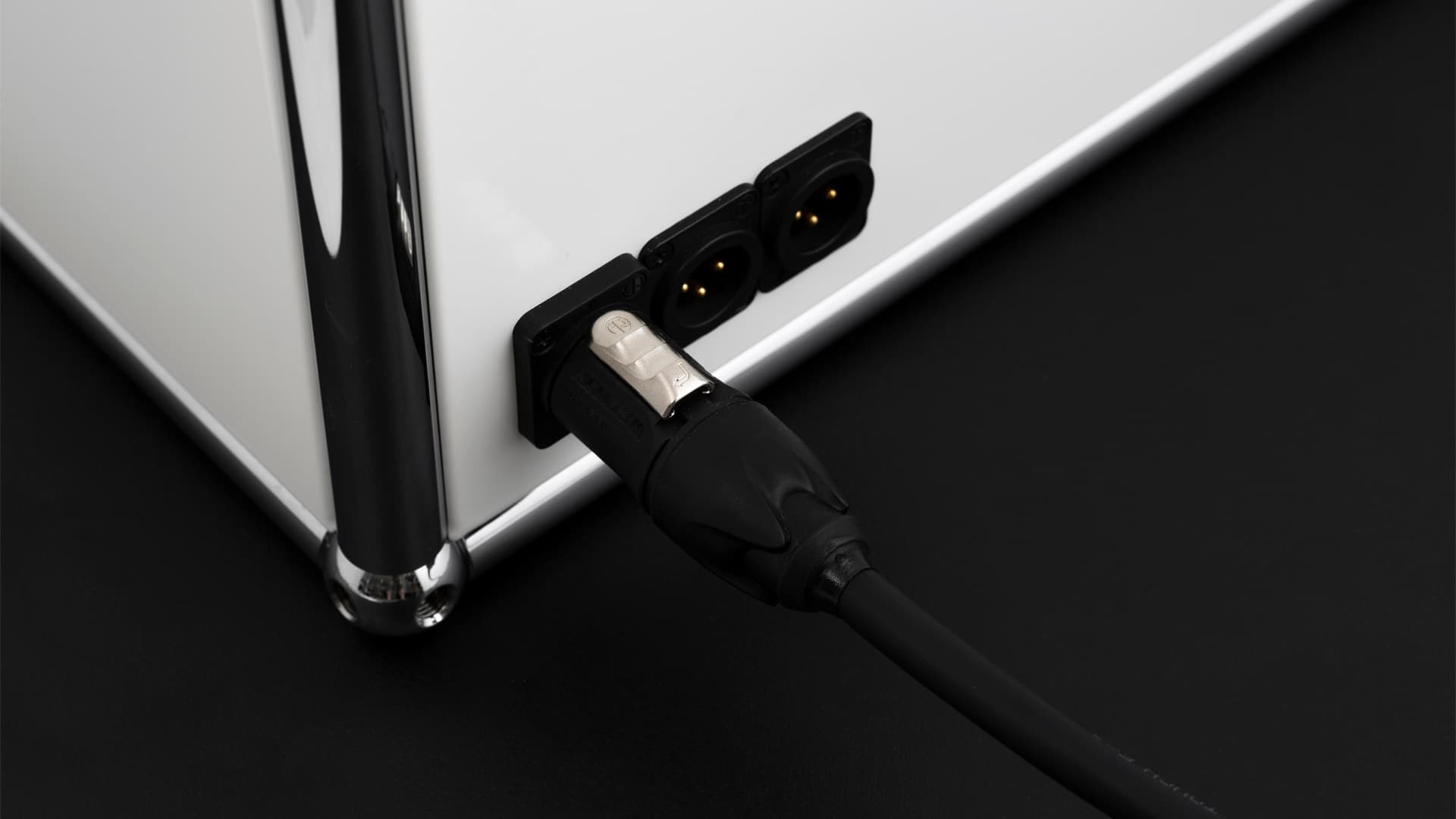 infoWERK-FS10-Design-Rednerpult