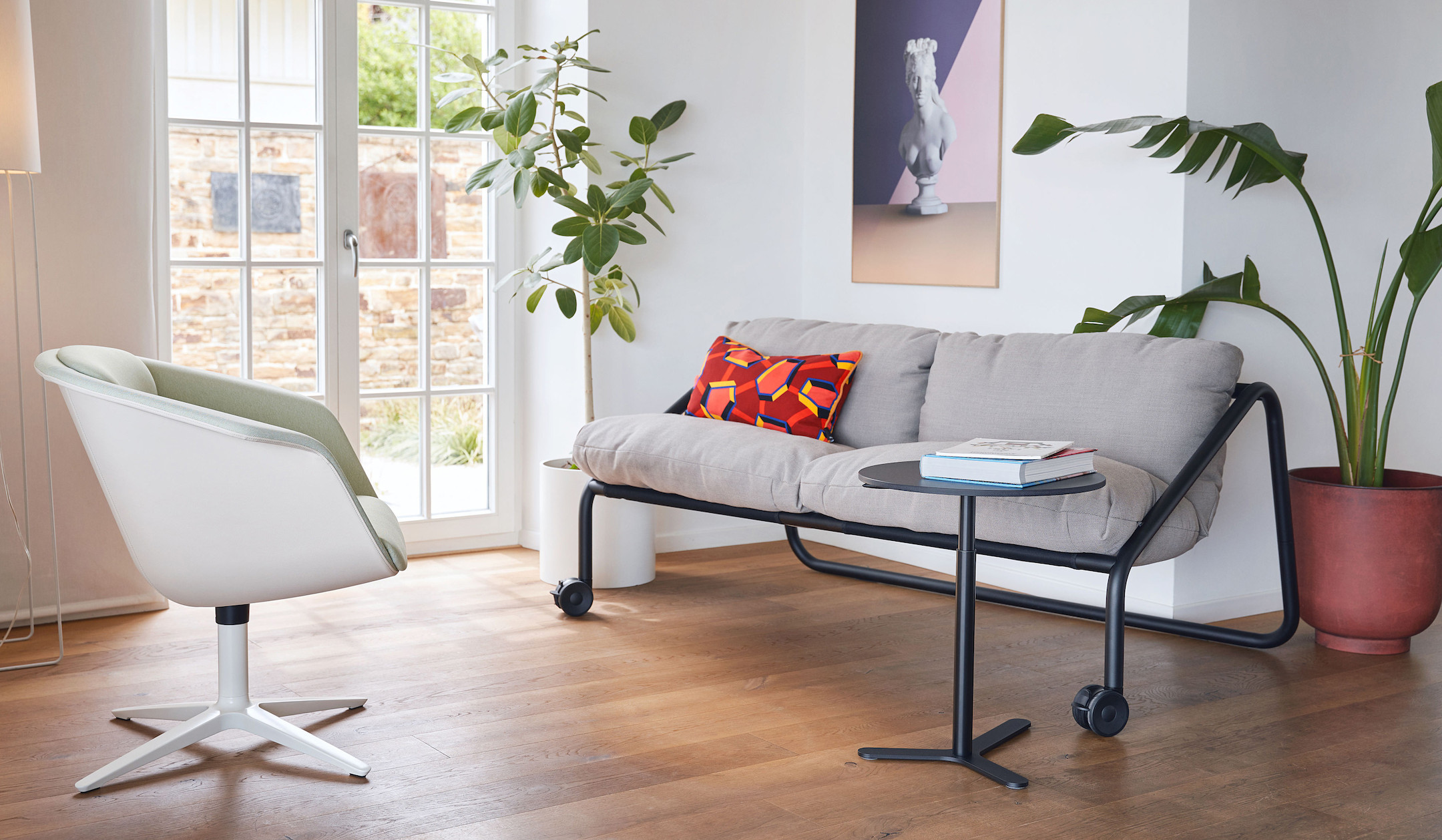 Sedus-se-lab-Sofa-mobiler-Zweisitzer-auf-Rollen-fur-flexible-Buros