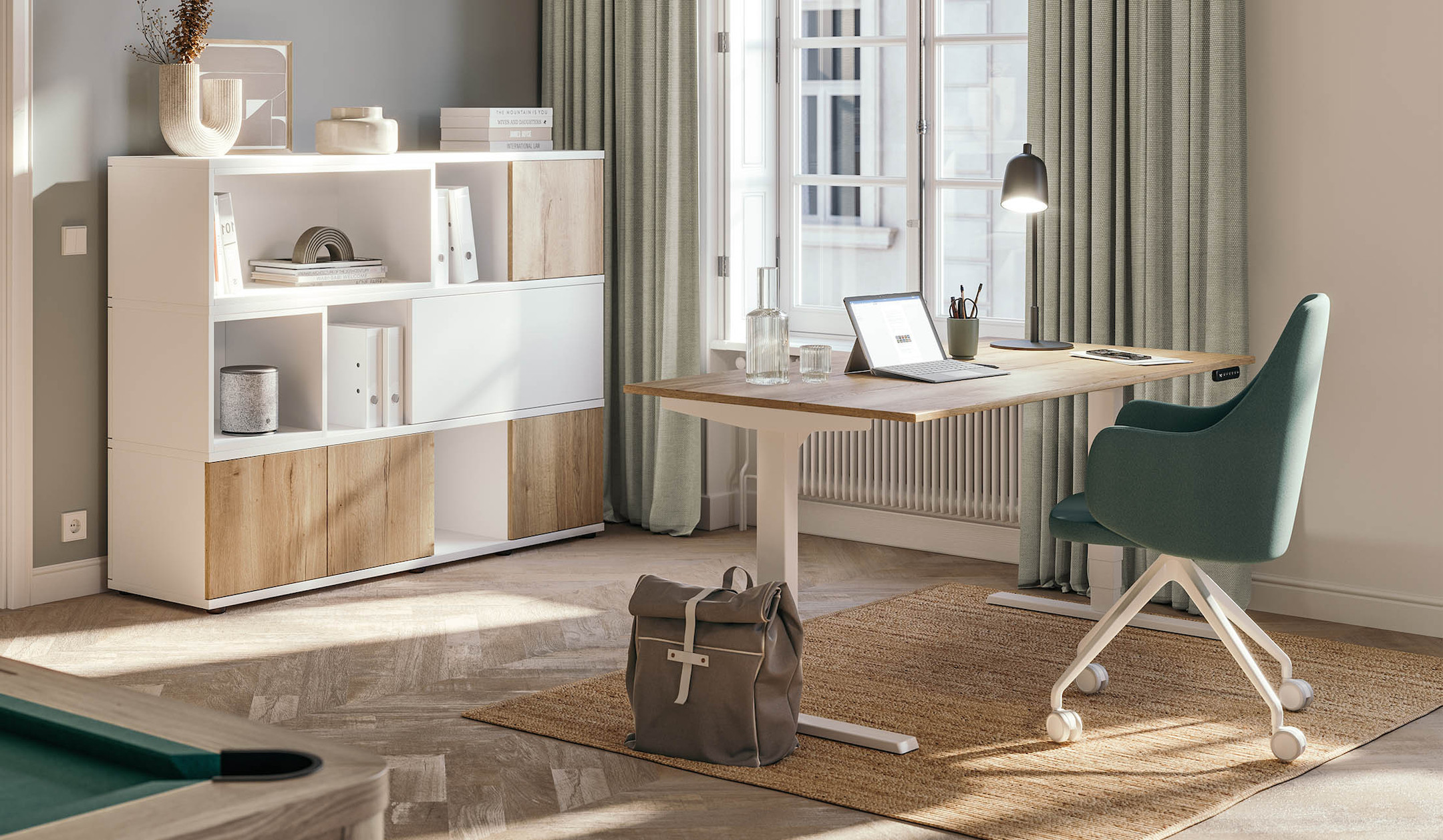 ASSMANN-Tensos-A-formiger-Schreibtisch-mit-stufenloser-Hohenverstellbarkeit-fur-Ergonomie-am-Arbeitsplatz