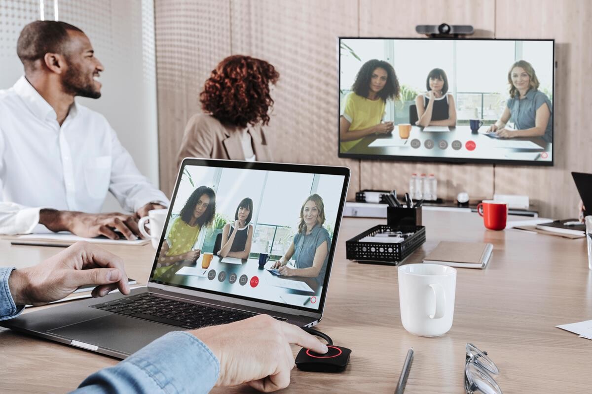 barco-clickshare-c-10-gen-2-wireless-konferenzsystem-demoware