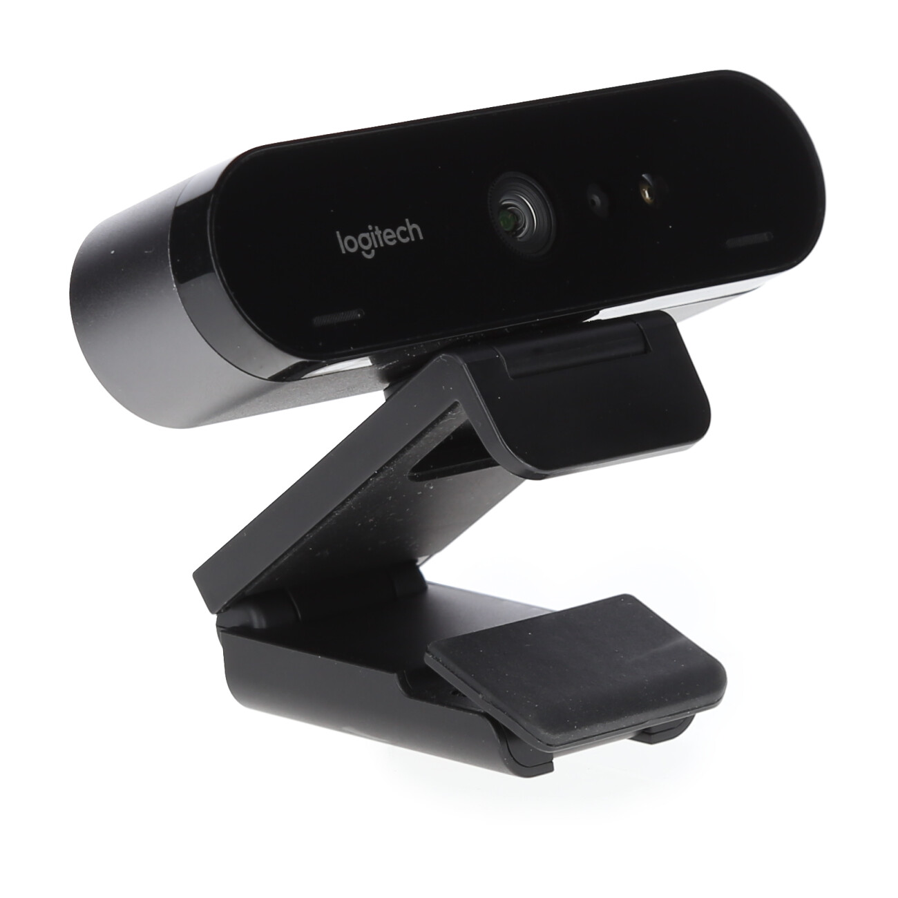 Logitech-BRIO-4K-Webcam-16MP-30fps-90-FOV-5x-Zoom-Demo